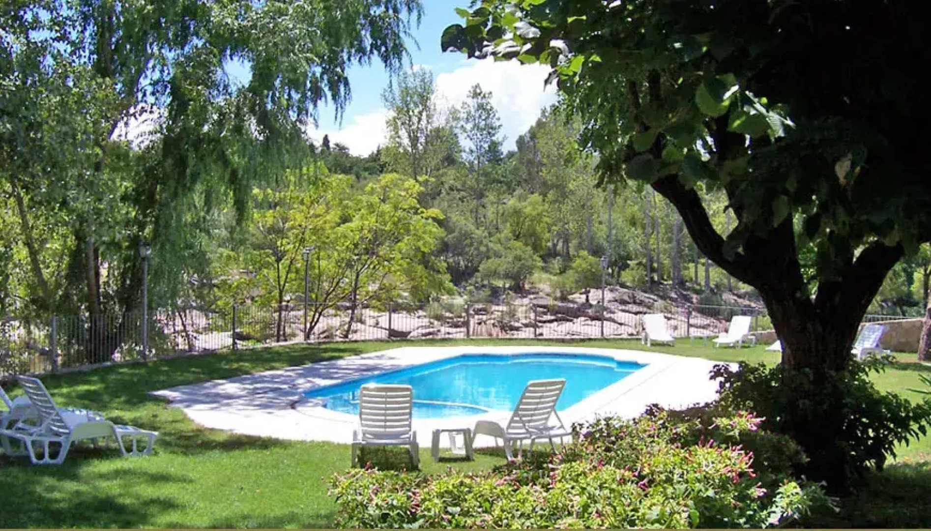 Apart Hotel Costa Serrana