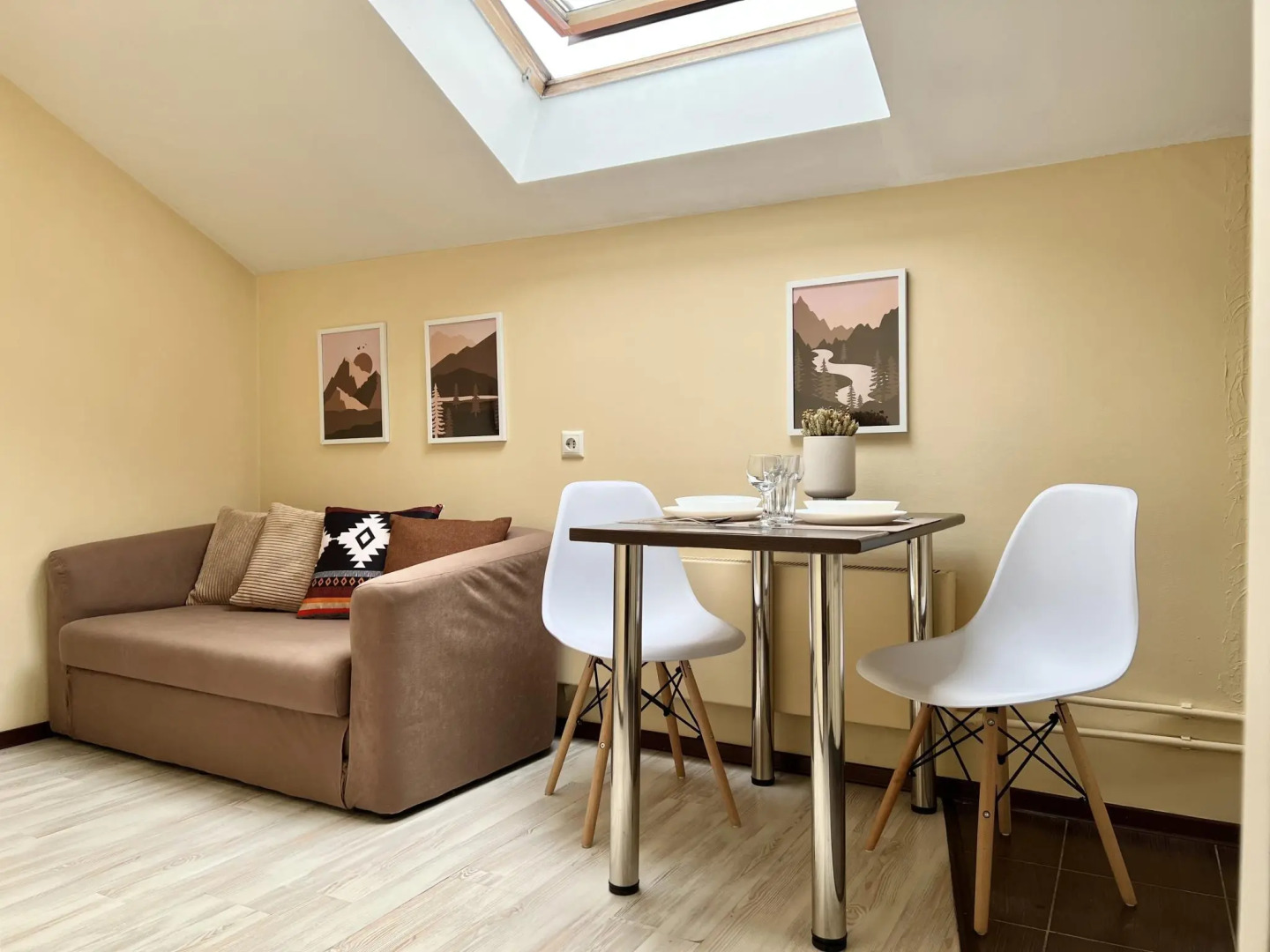 Rental Family Rooms (Рентал Фэмили) на улице 25 Октября