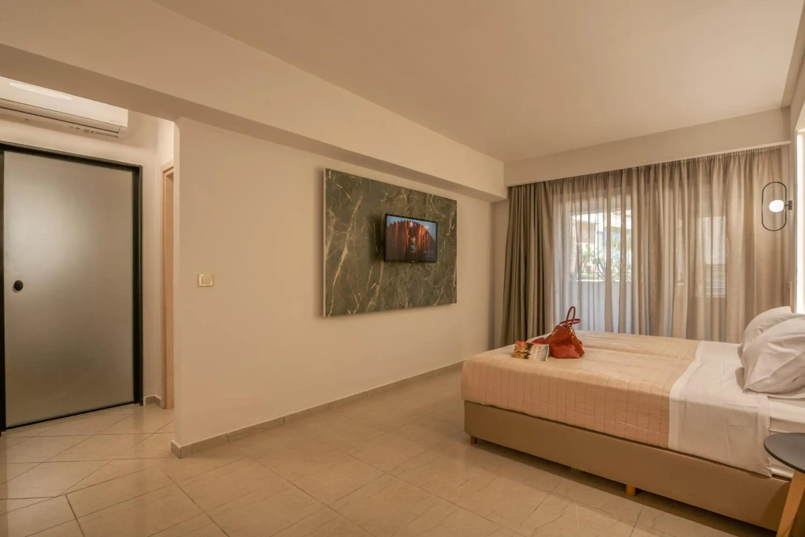 Castro Beach Hotel