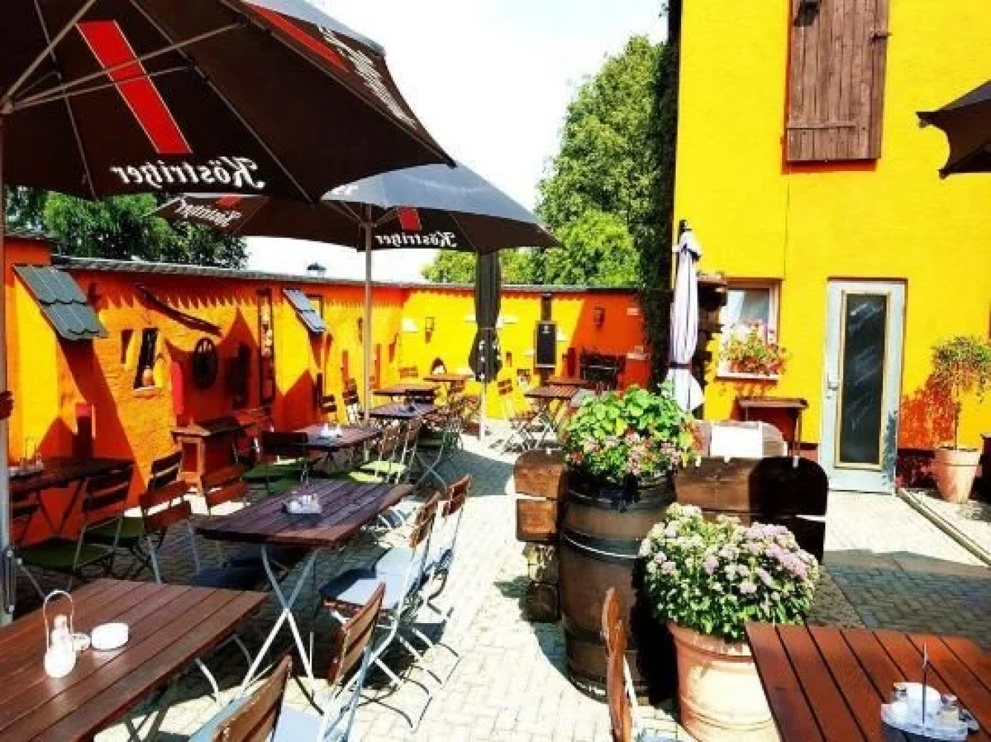 Schnitzelschmiede & Pension Bäumchen