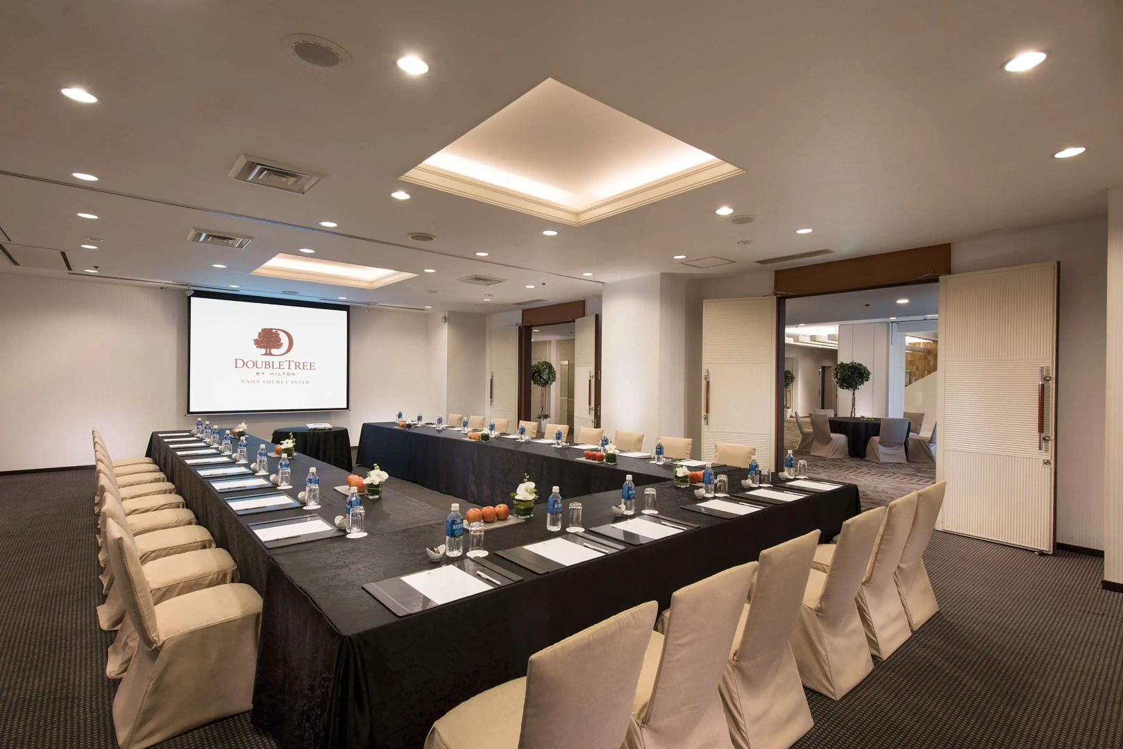 DoubleTree by Hilton Naha Shuri Castle