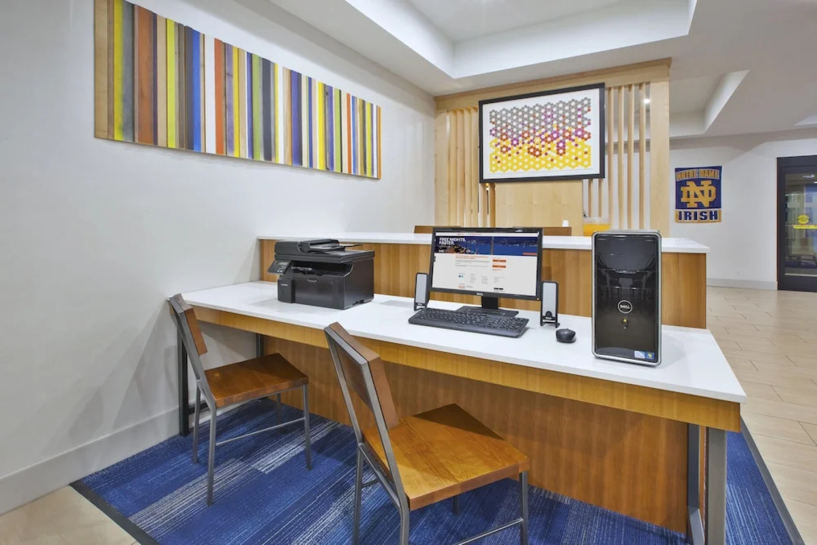 Holiday Inn Express & Suites Niles