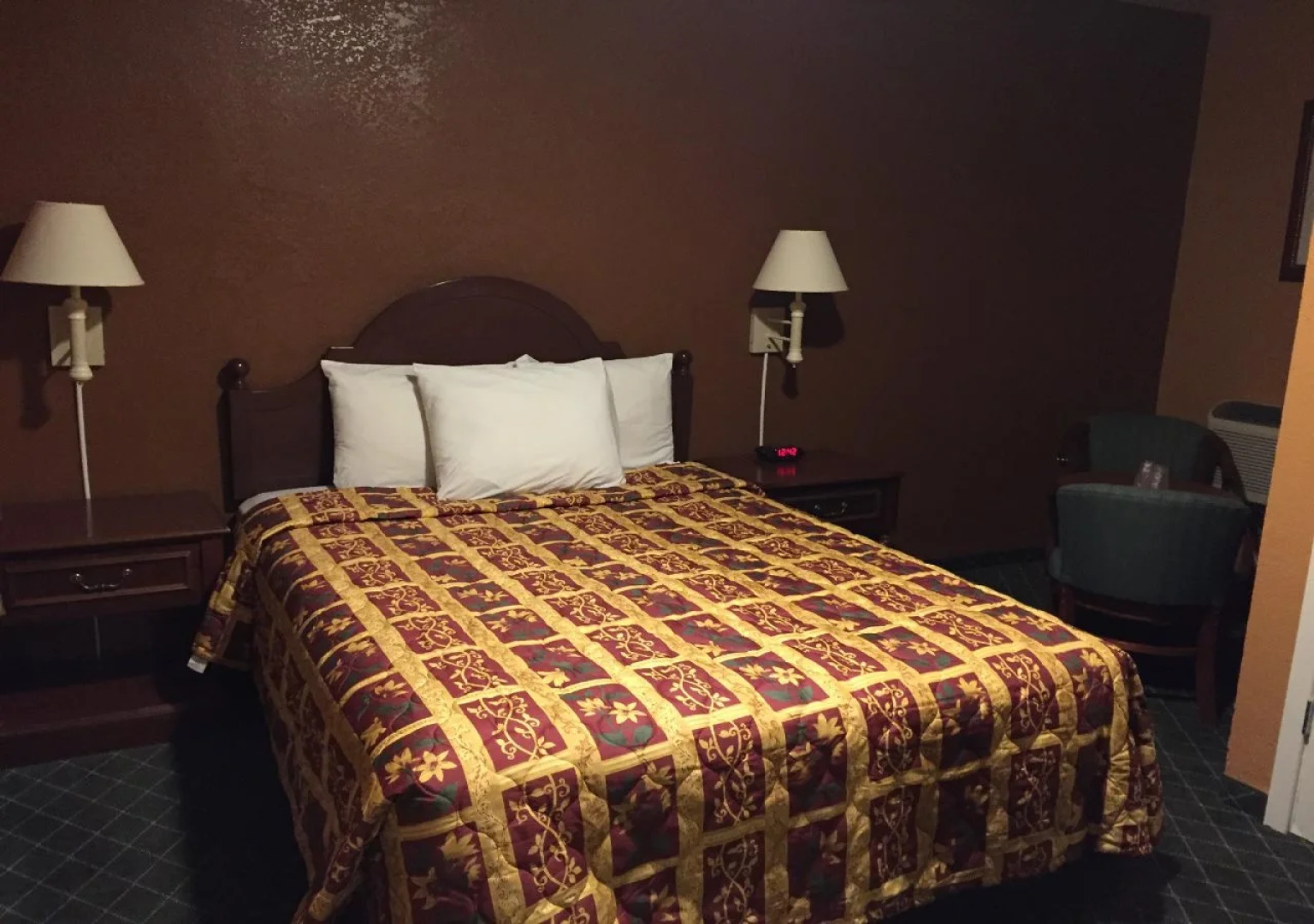 New Corral Motel