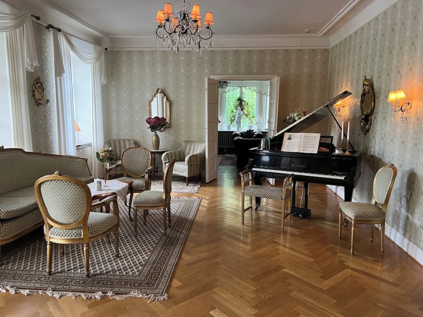 Herrgårds Hotell Gyllene Hästen