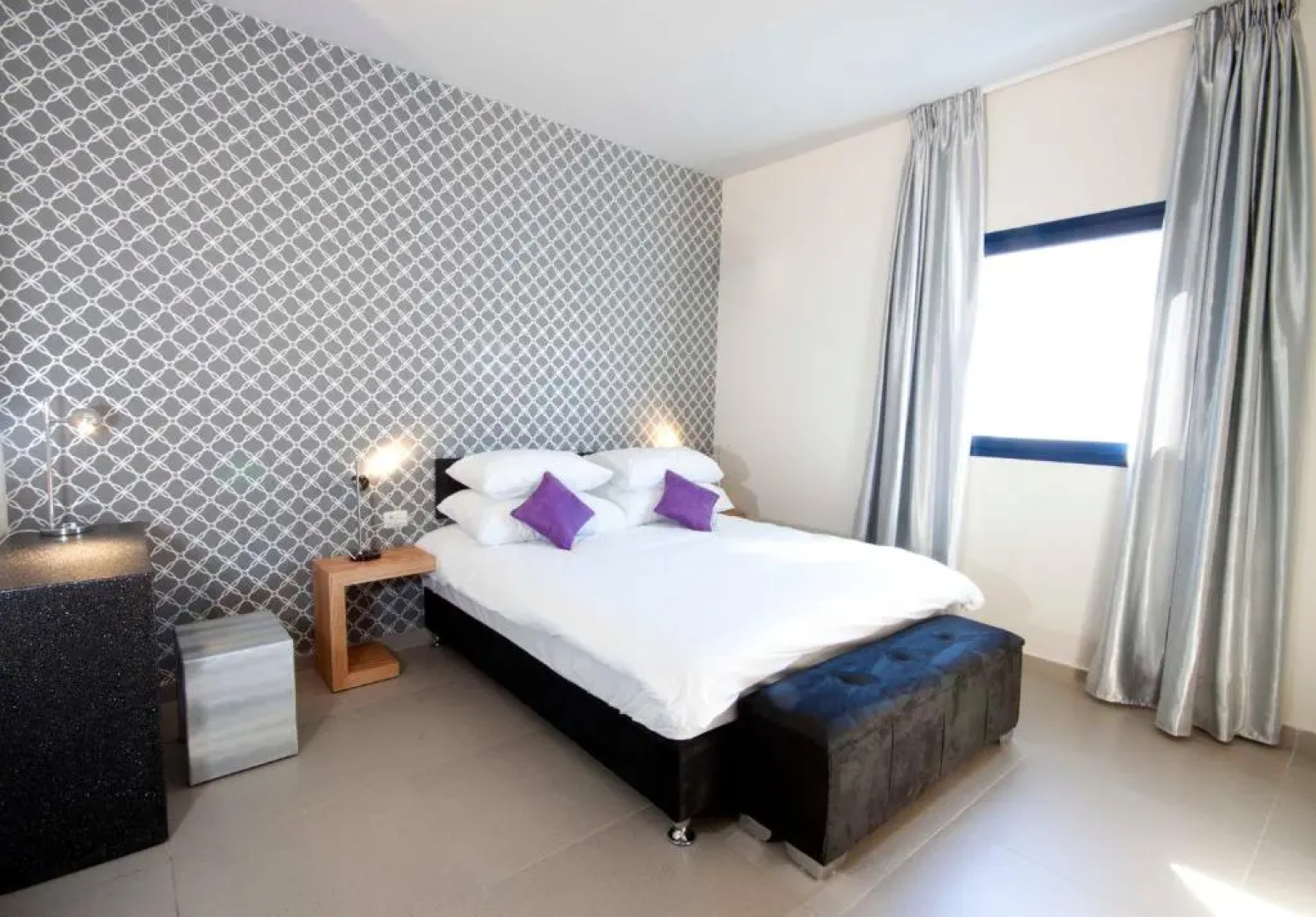 Hillel 11 Hotel