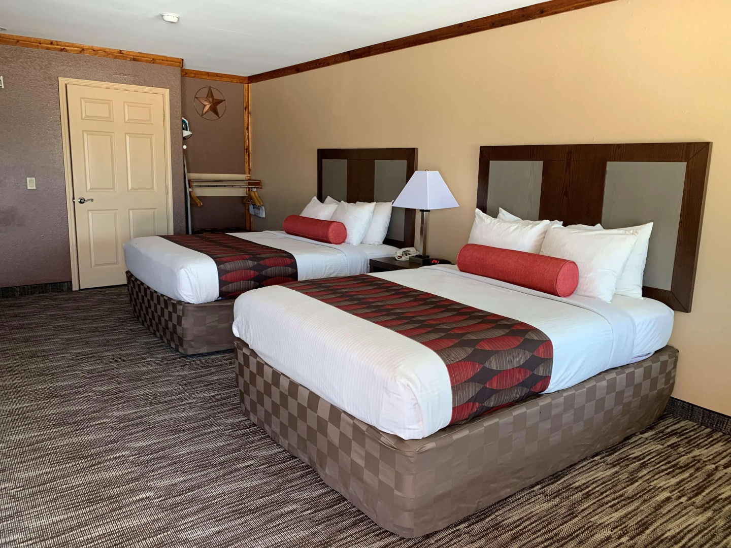 Best Western Windwood Inn & Suites