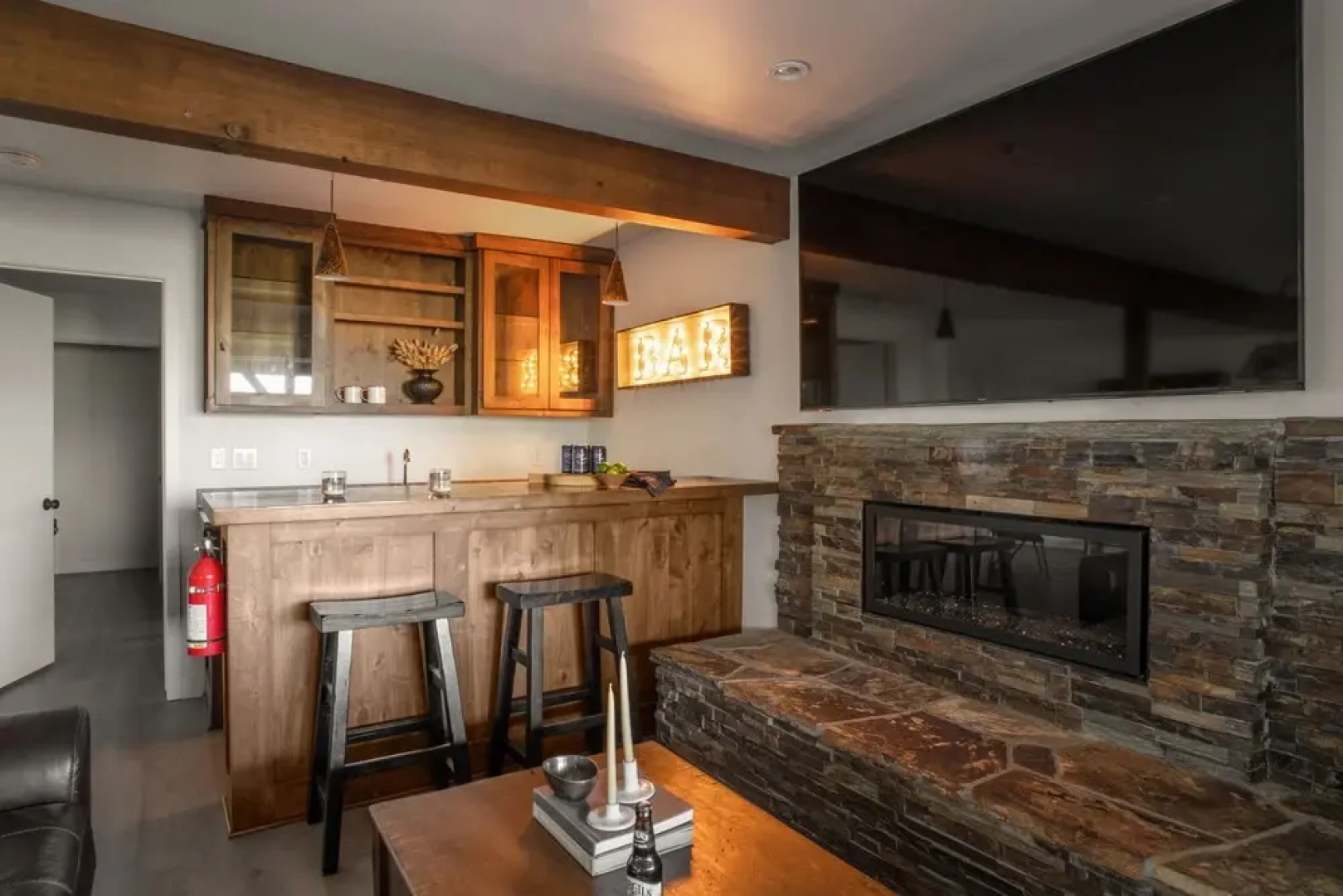 Wildhaven by AvantStay Stunning A-Frame Home w Gorgeous Views Game Room