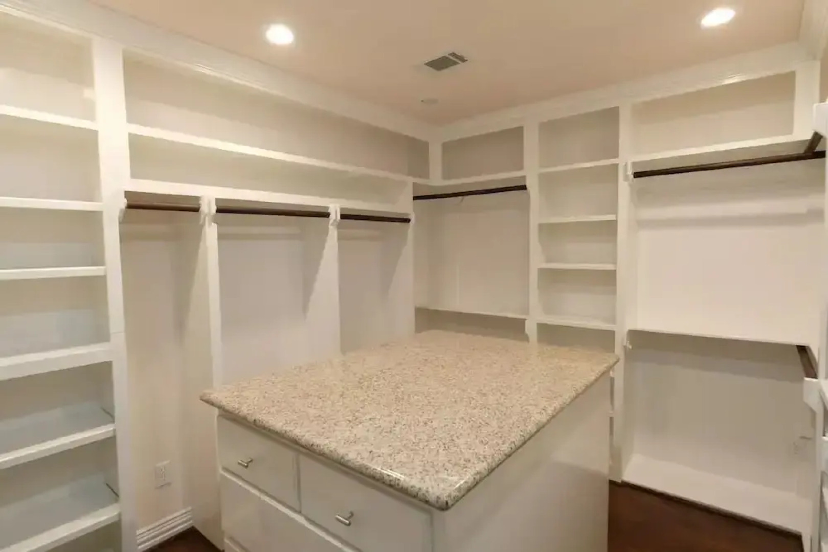 5Bdrm 3.5Bath 8Beds - Up to 16 Guest