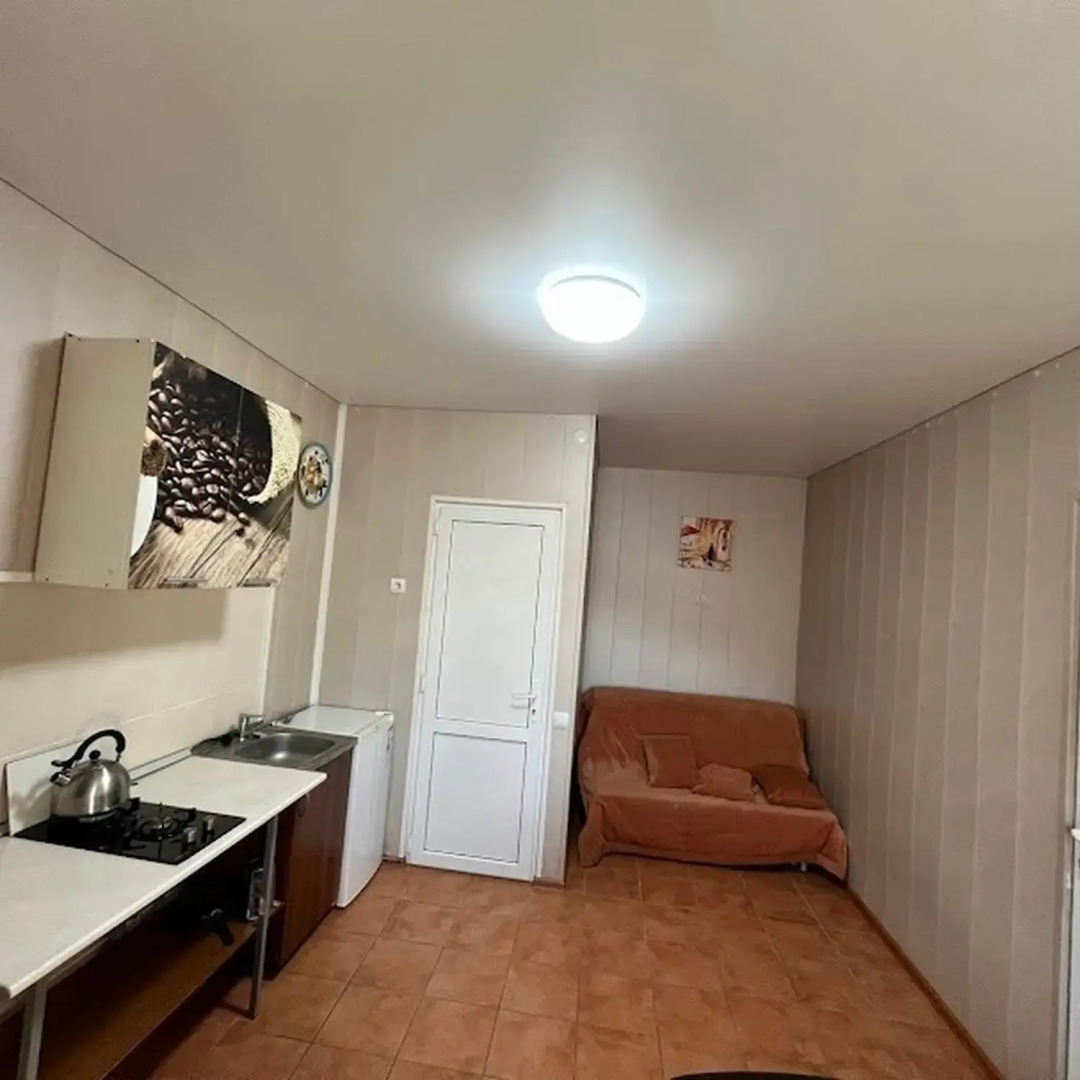 Замок у реки