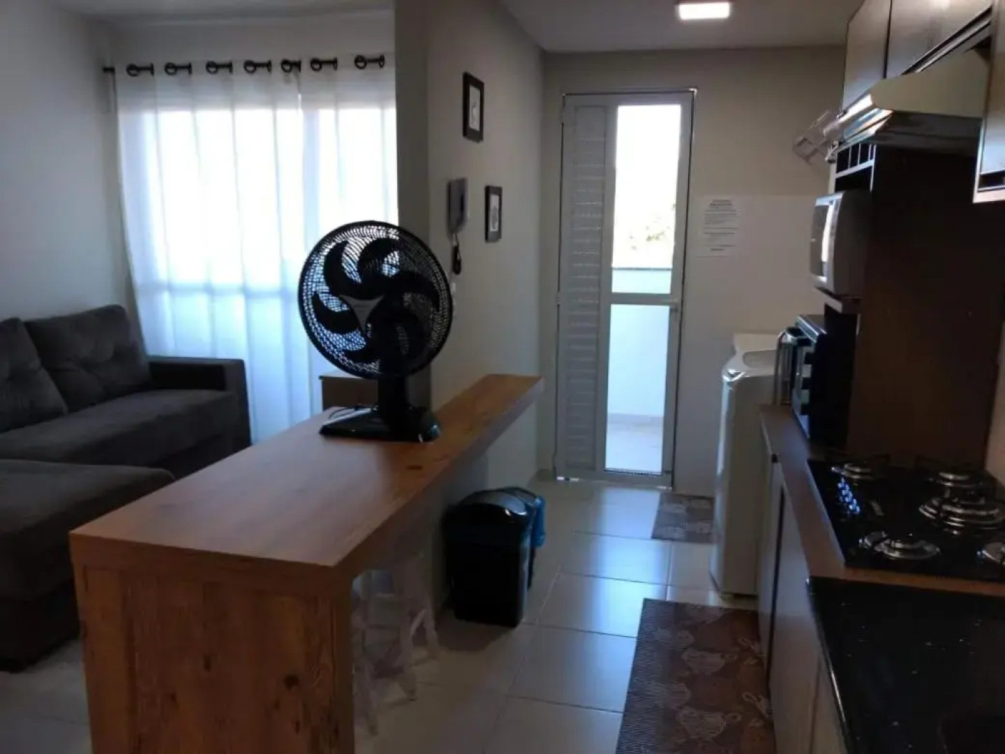 Apto Vista Atlântico com 2 quartos com Ar Cond Wi-Fi TV SMART e Área de lazer