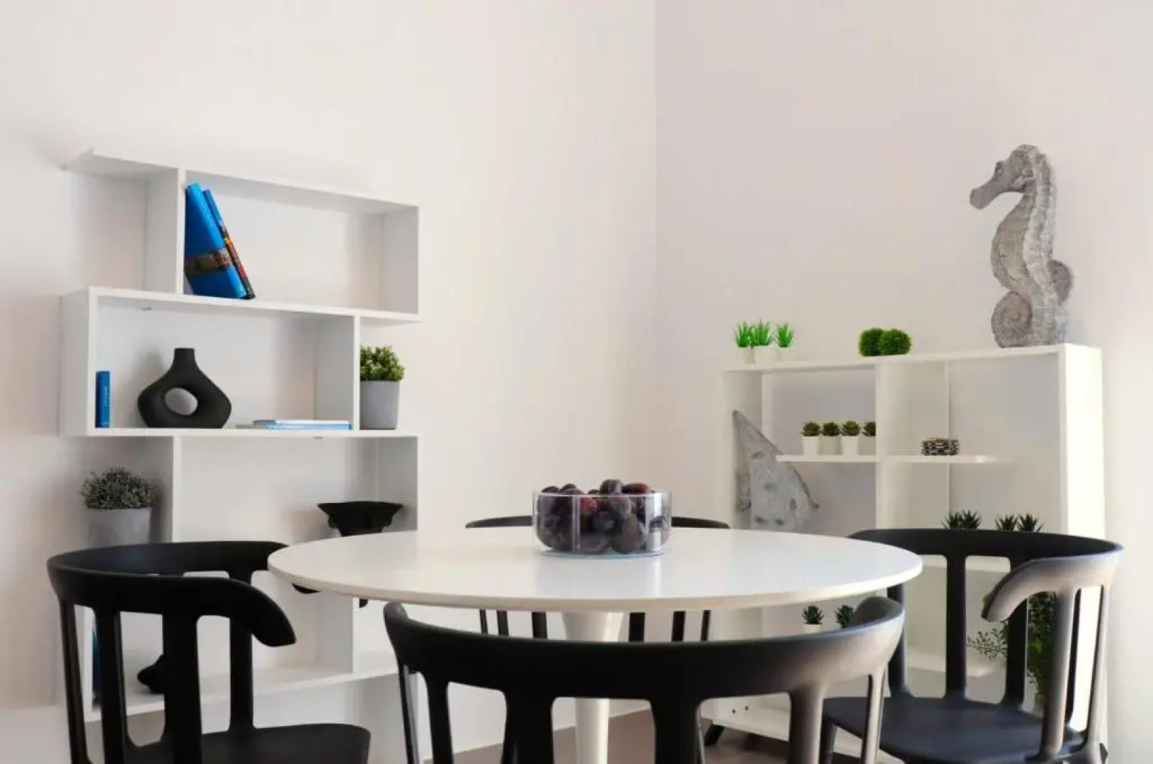 The Nine Graces - Agios Prokopios Beach Villas with Private Swimming Pools