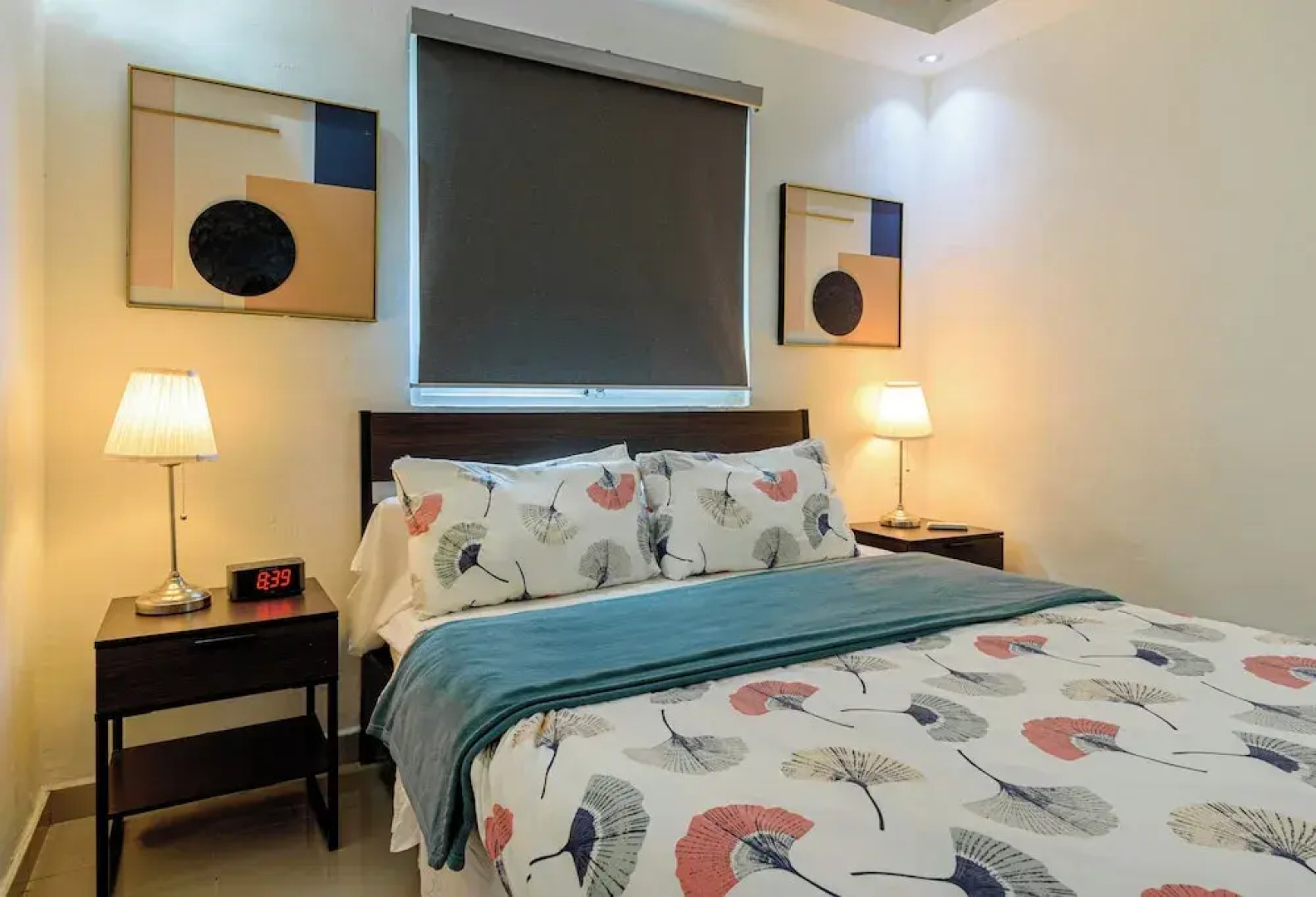 Oceanfront Condo in Ave. España Sleeps 8