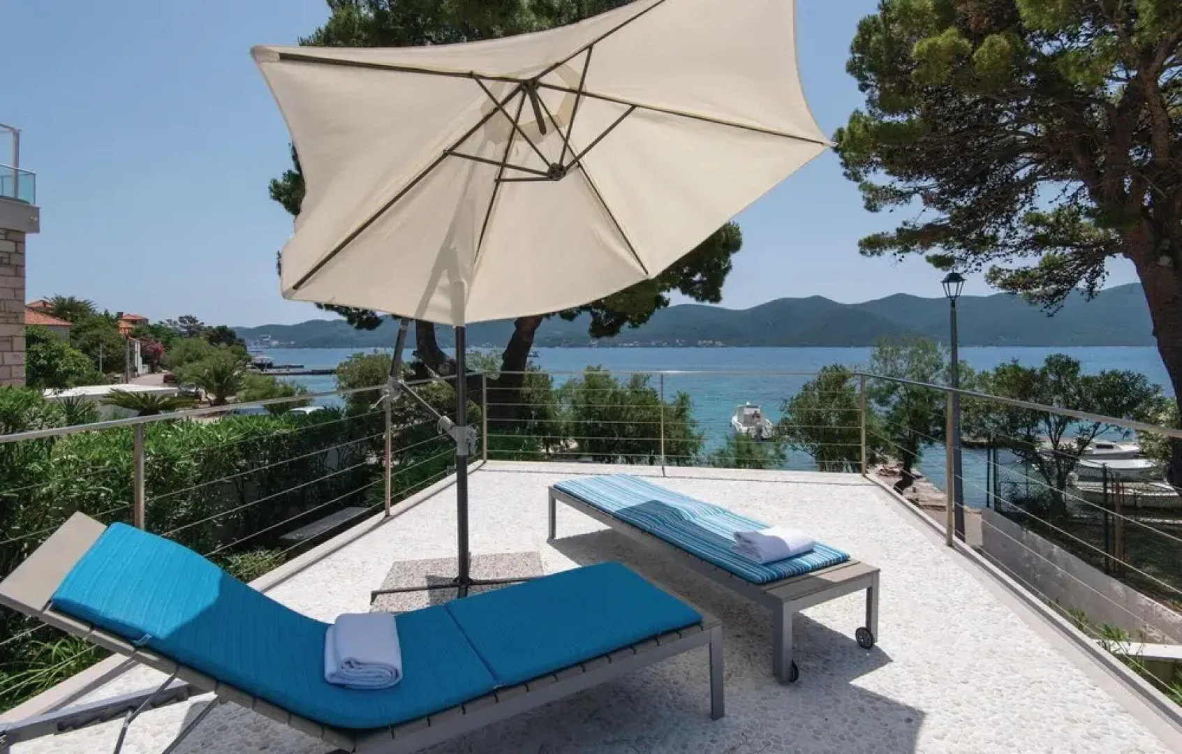 Amazing Home in Viganj With Wifi, Outdoor Swimming Pool and 3 Bedrooms