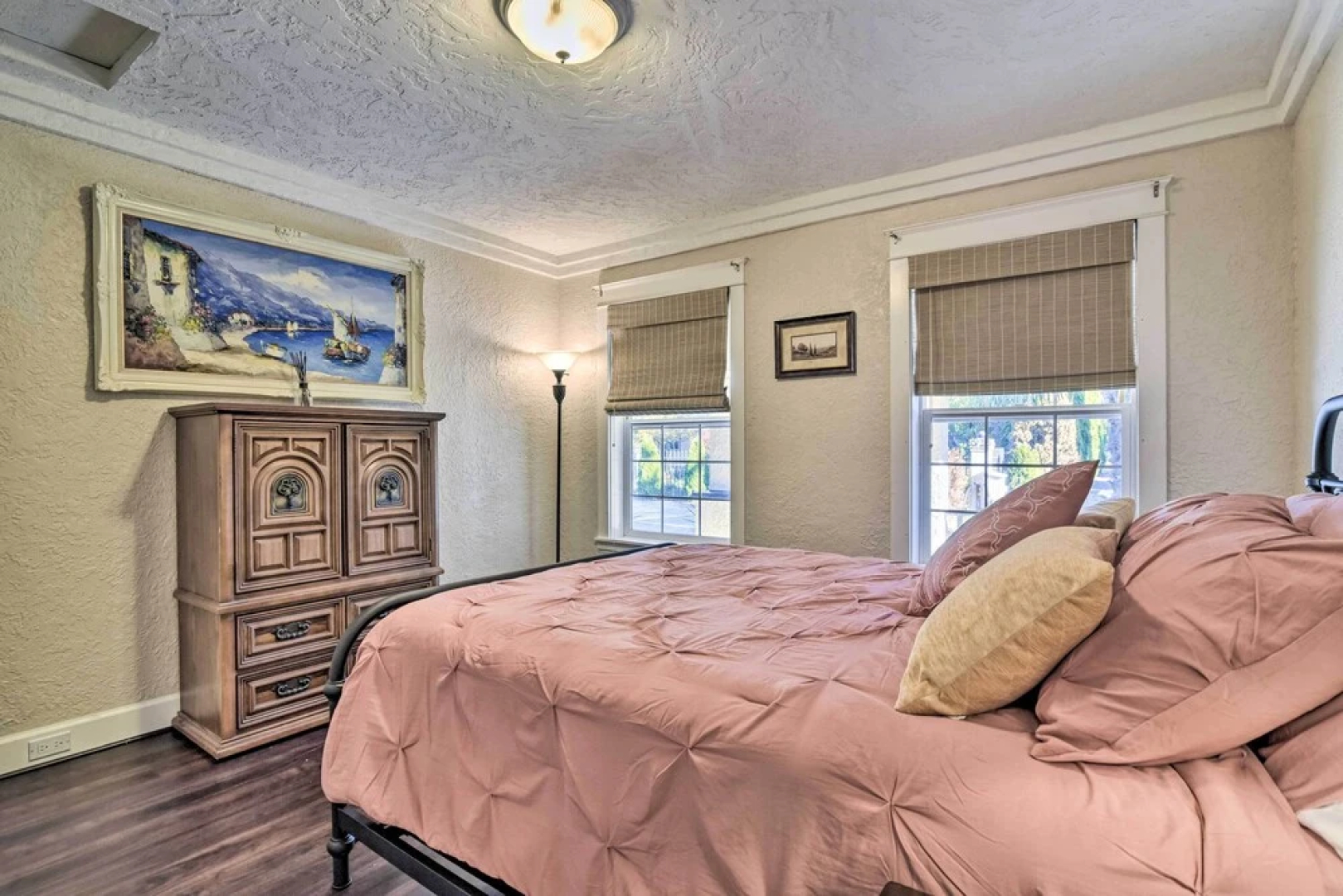 Milwaukie Vacation Rental w/ Backyard, Office