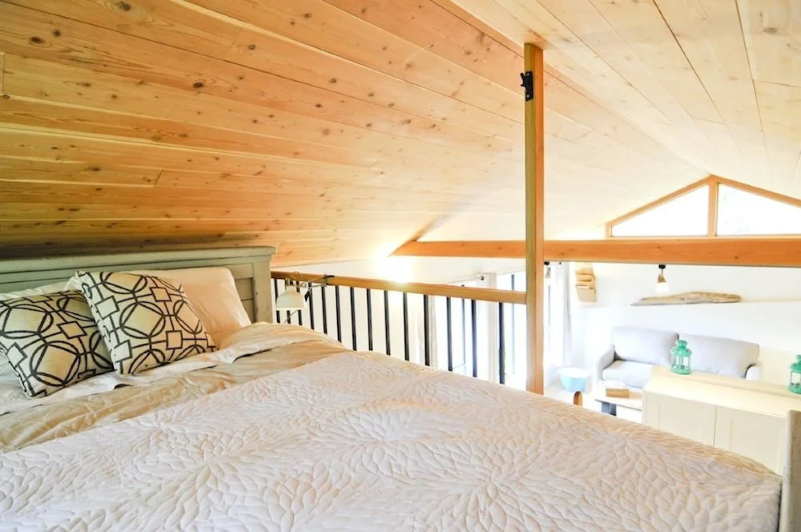 Nectar Yoga B&B Bowen Island