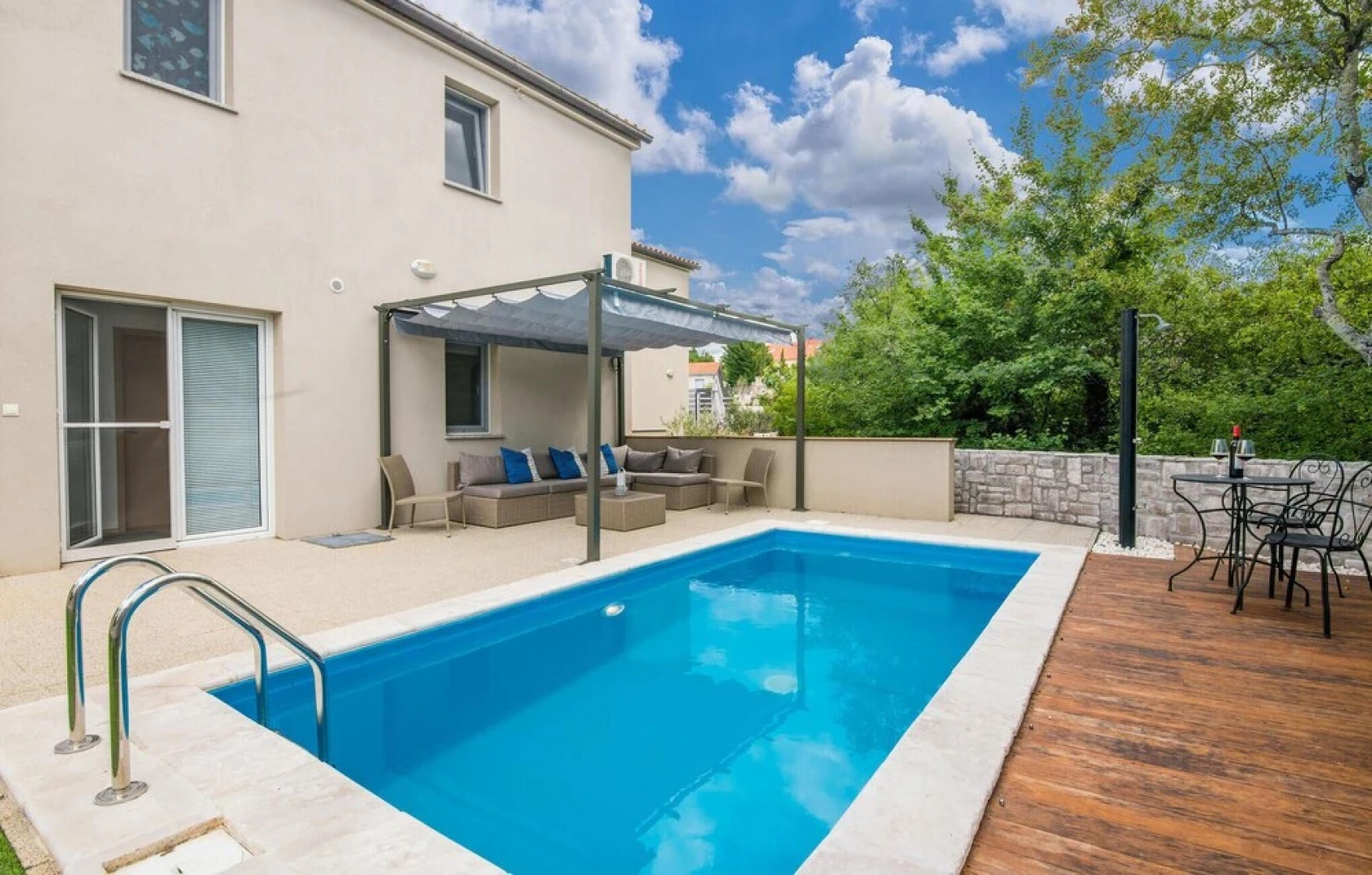 Amazing Home in Kras With Wifi and 3 Bedrooms