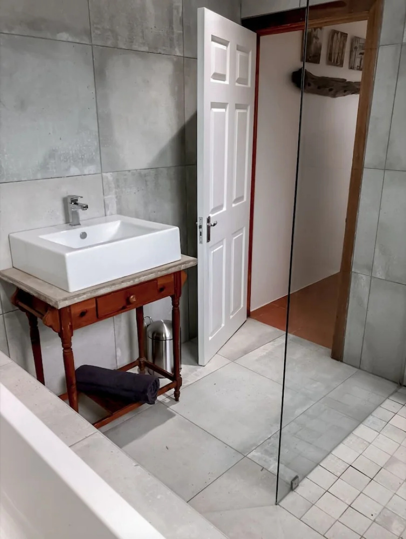 Barefoot Beach House