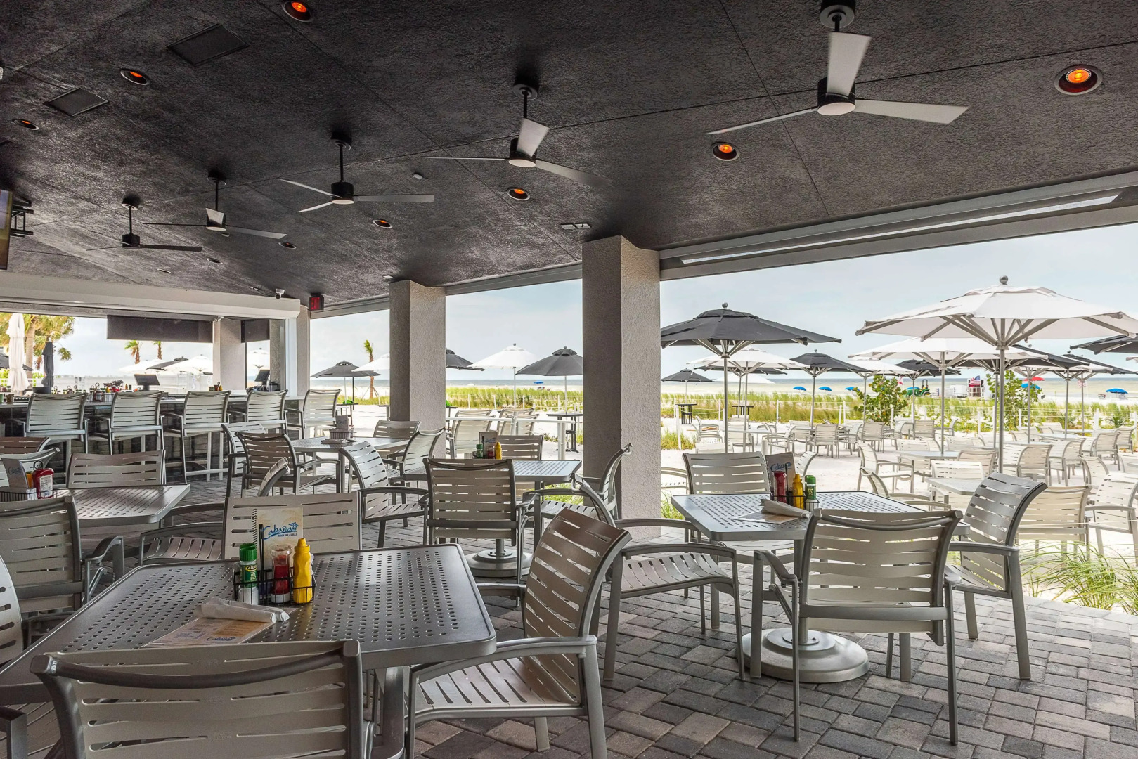 DiamondHead Beach Resort