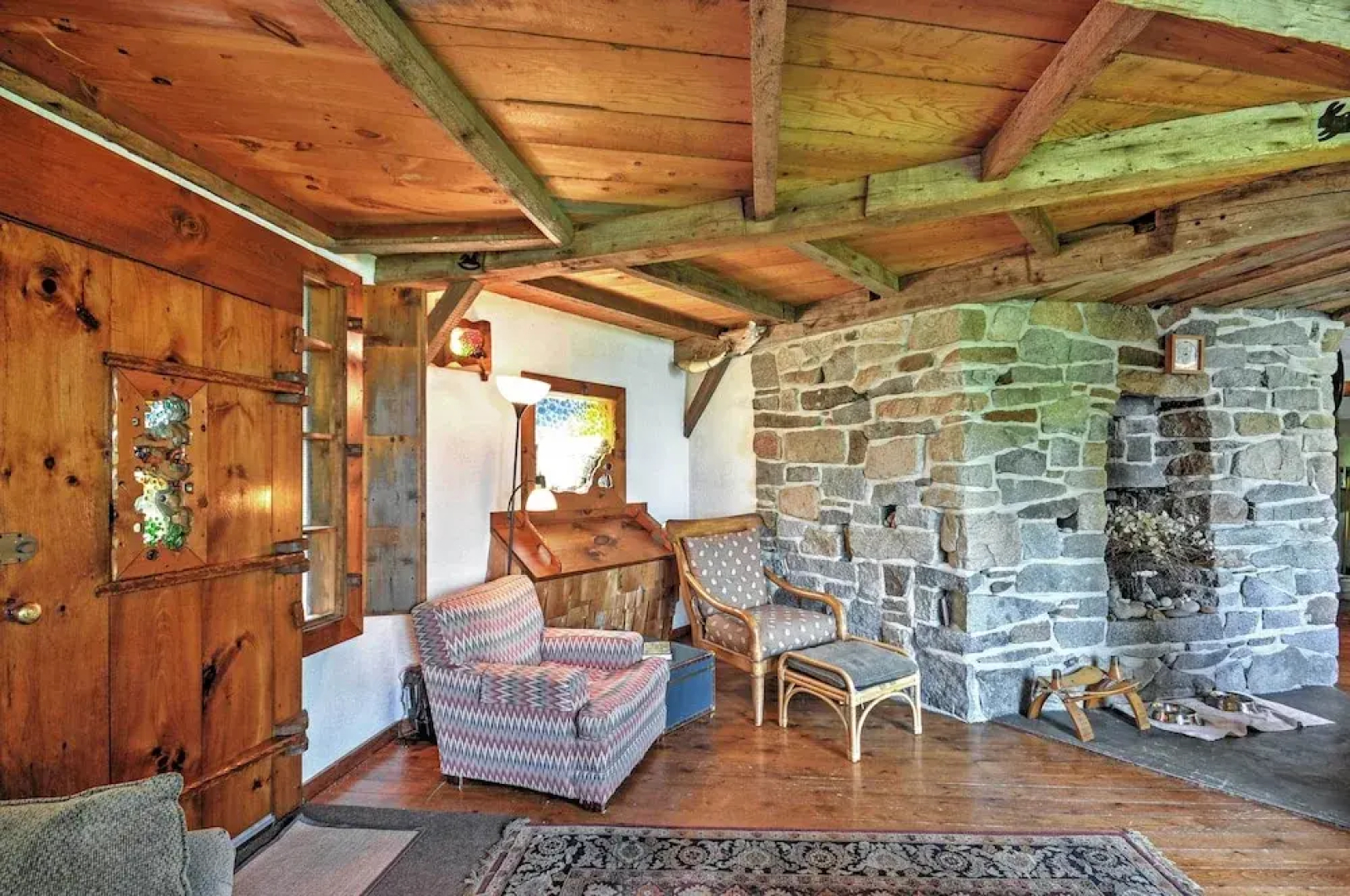 'dragonwood Castle' on Waterfront w/ Stunning View