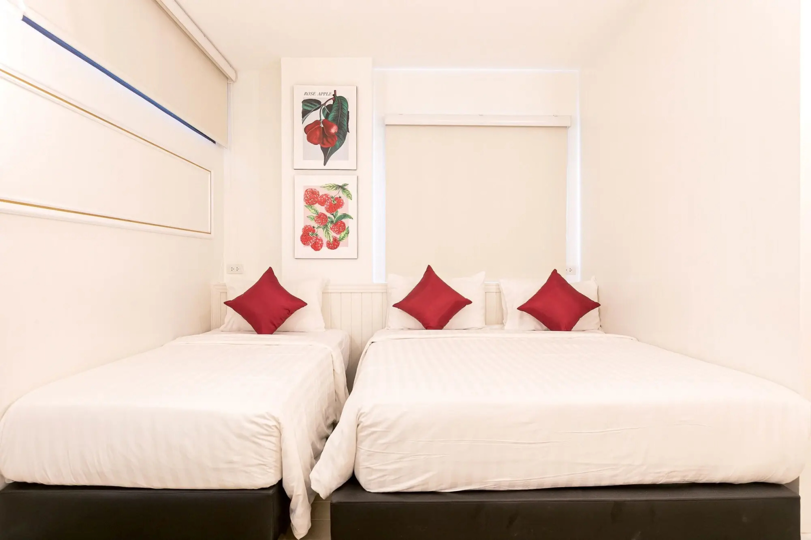 Rose Apple Hotel