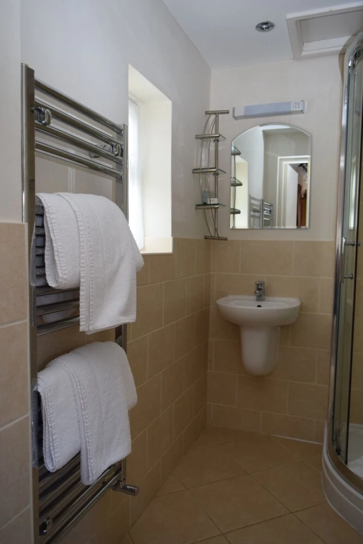 Haseley Coach House Motel