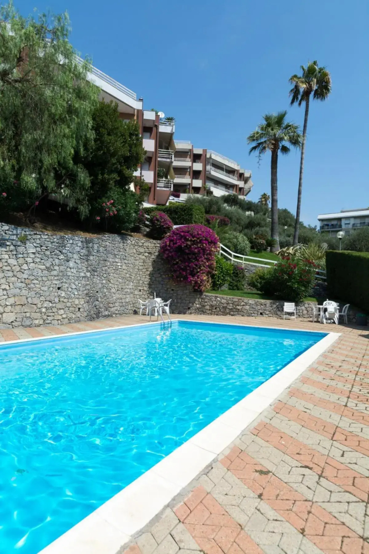Gallinara Home
