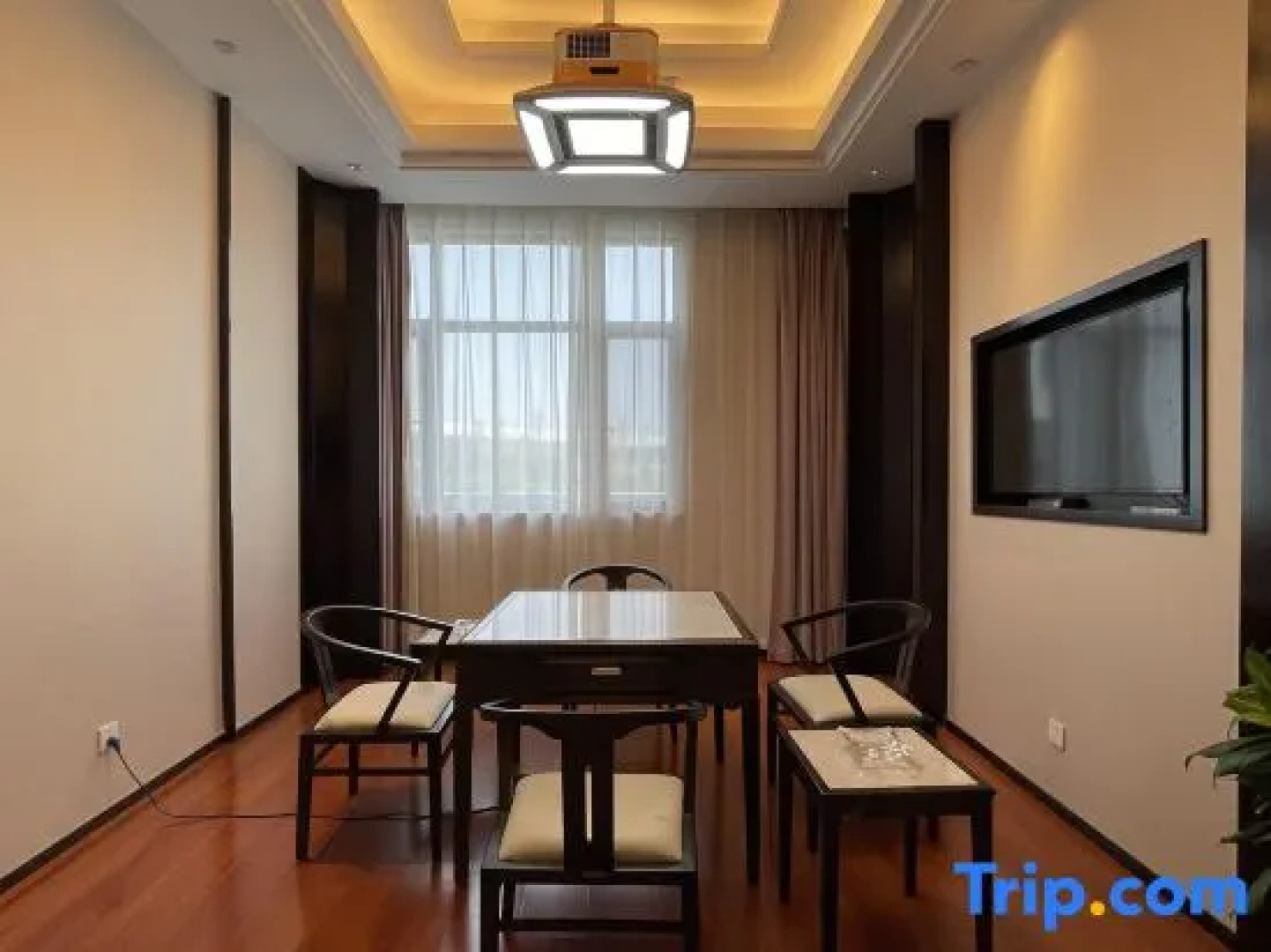 Shaanxi Dijian Nanshan (Huashan) Hot Spring Hotel