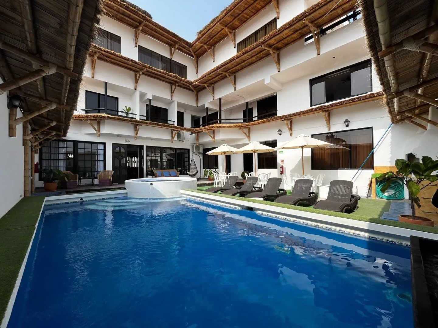 Hostal Brisas Del Mar