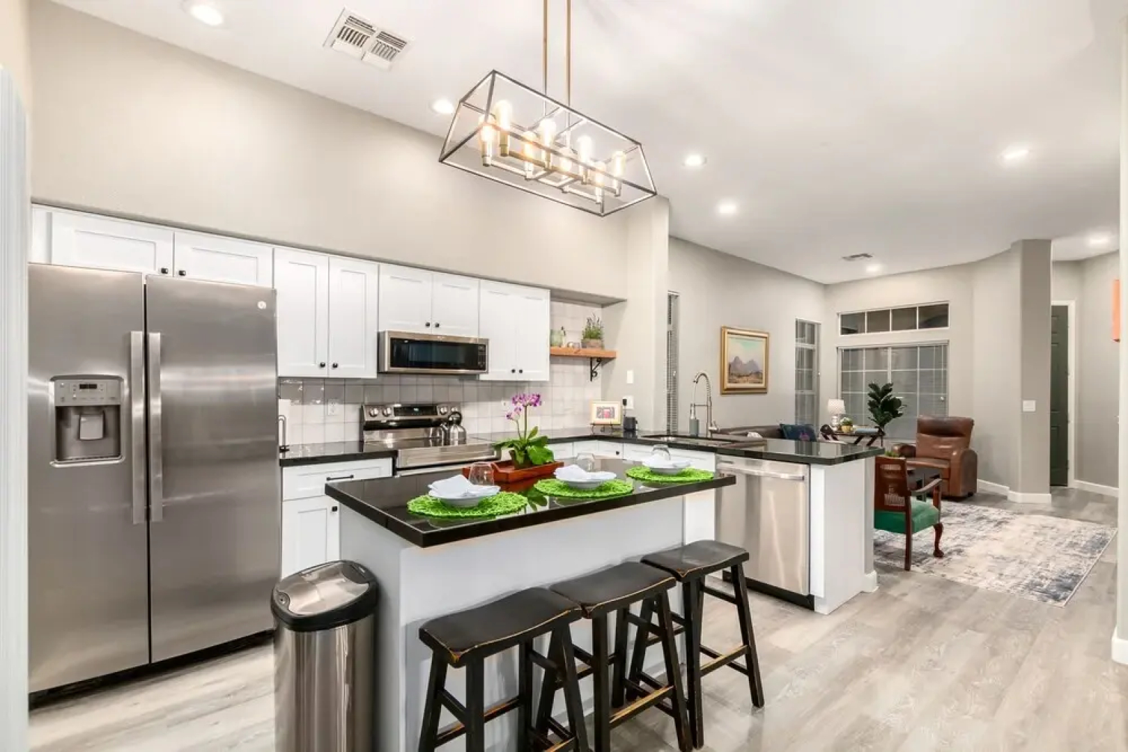 Ivanhoe Gilbert 3 Bedroom Home by RedAwning