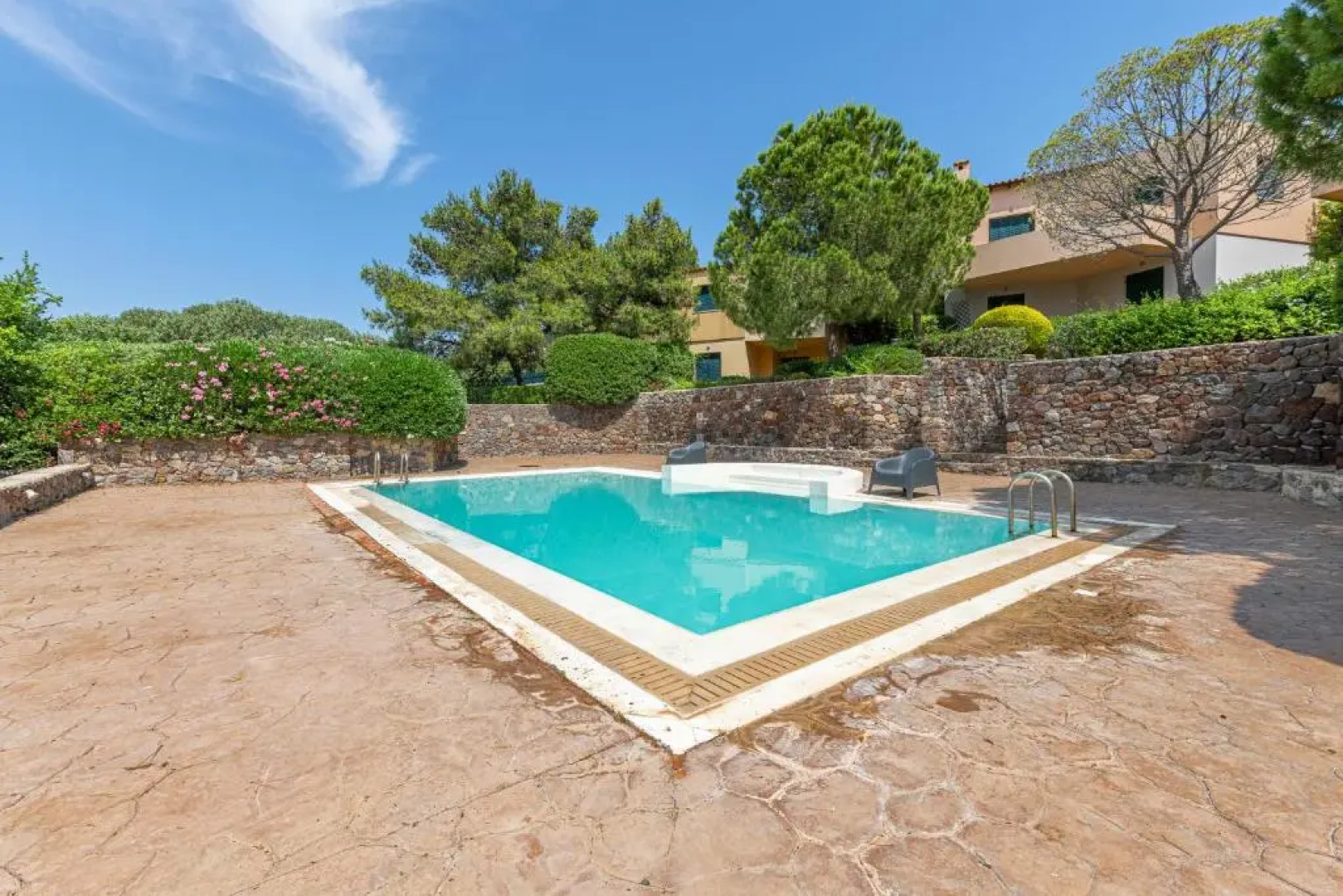 Secret Garden Residence