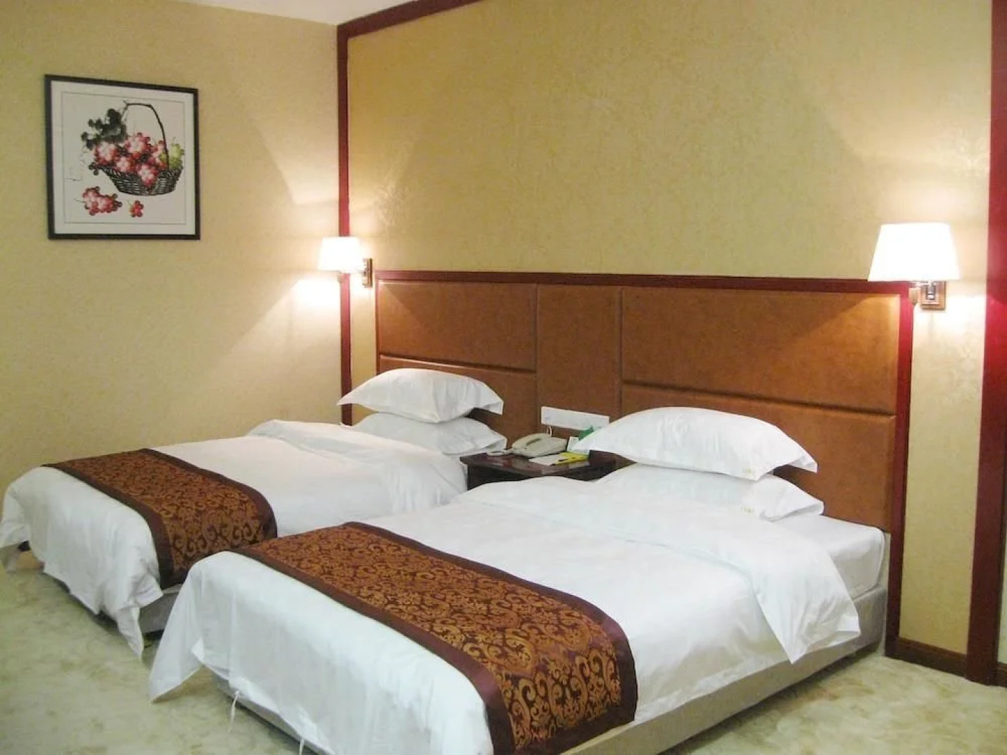 Tiansheng Nongzhuang Hotel