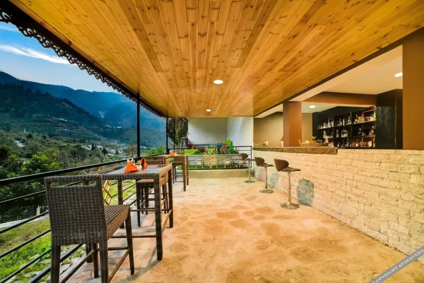 Summit Khangri Karpo Retreat & Spa, Lachung