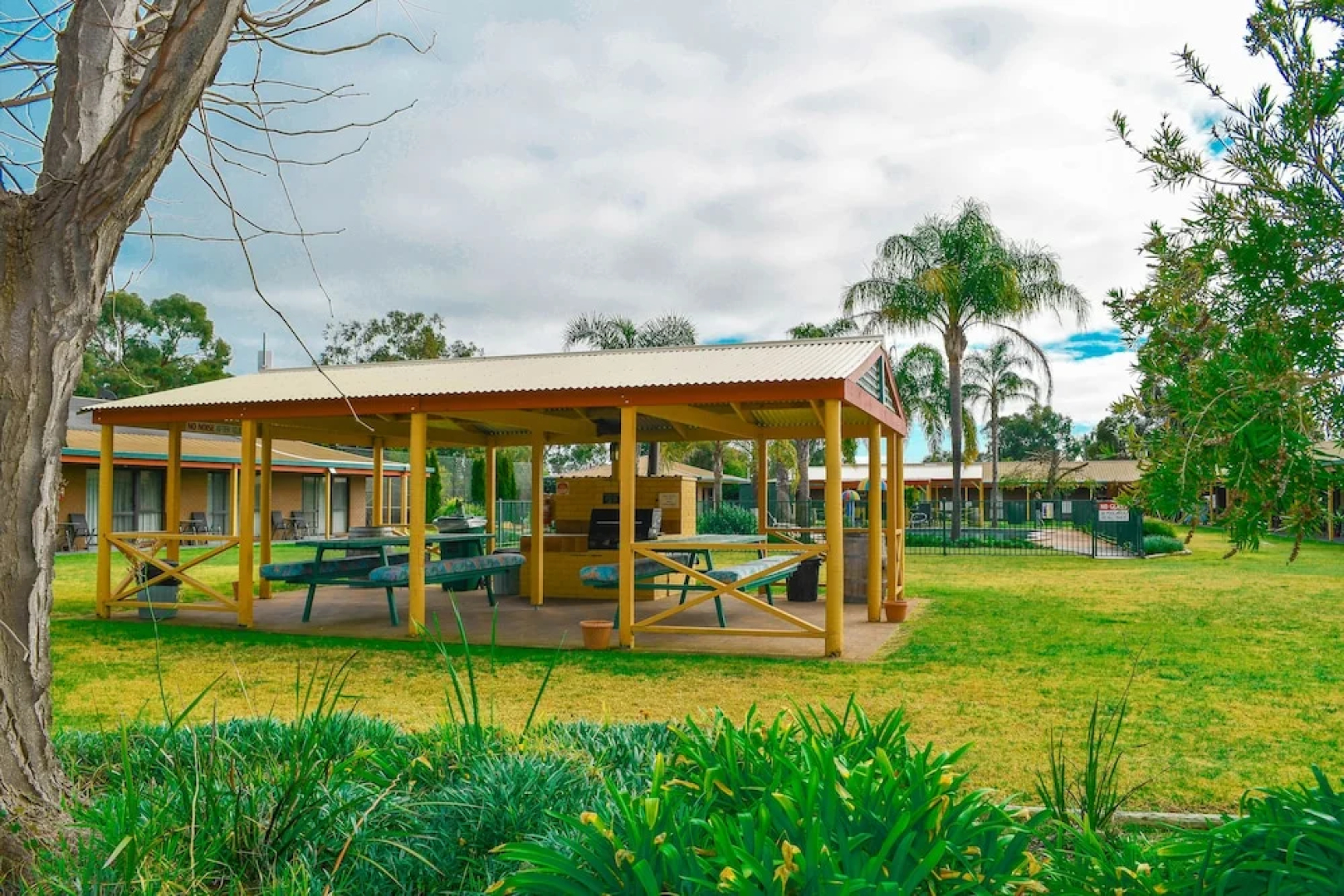 Comfort Inn Cobram Barooga Golf Course
