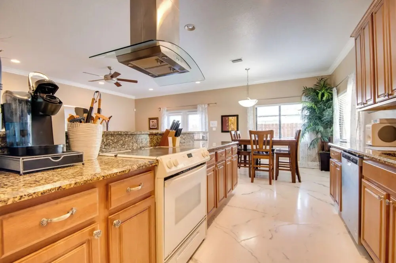 Cape Canaveral Abode < Half Mi to East Coast Beach