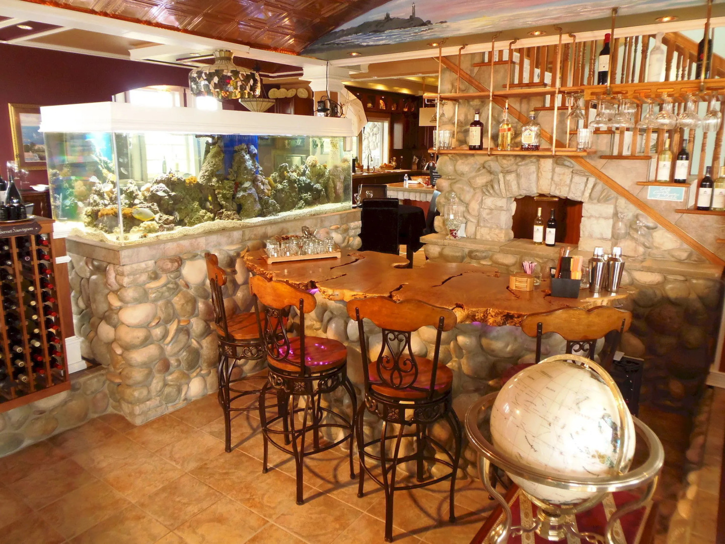 The Collins Inn and Seaside Cottages - Adults Only