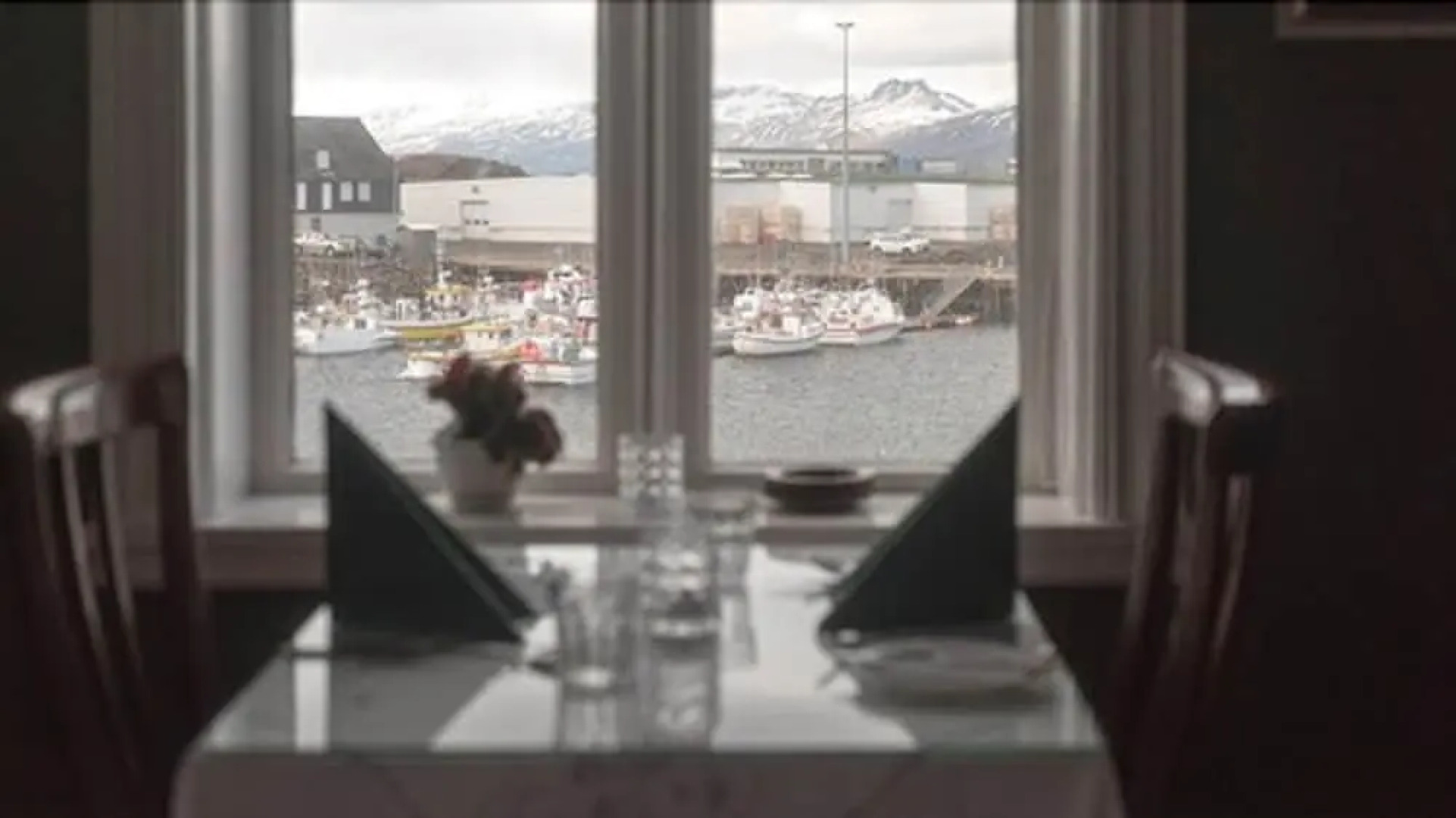 Hotel Framtíð