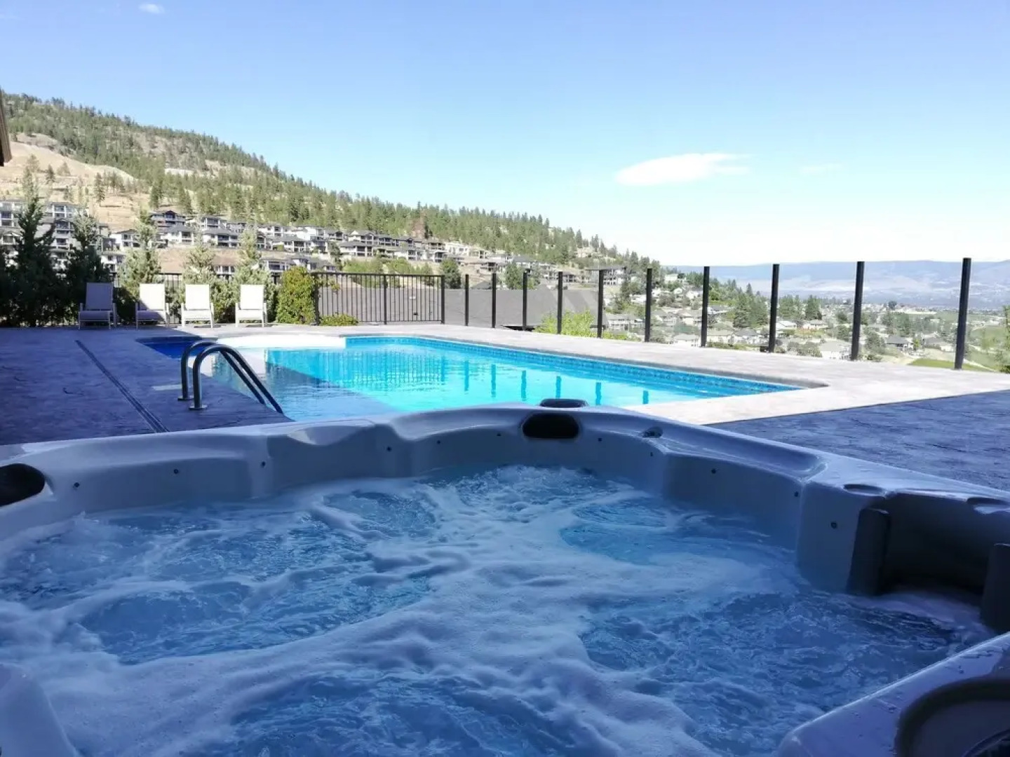 Mission Hill Lake View Villa