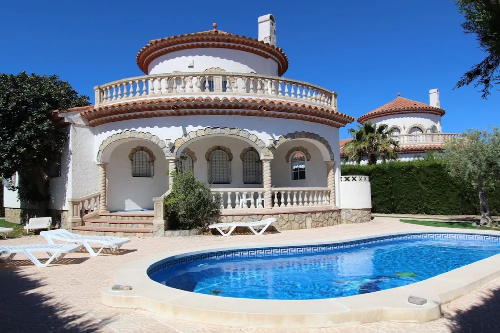 Sunrise Villa Fortuny