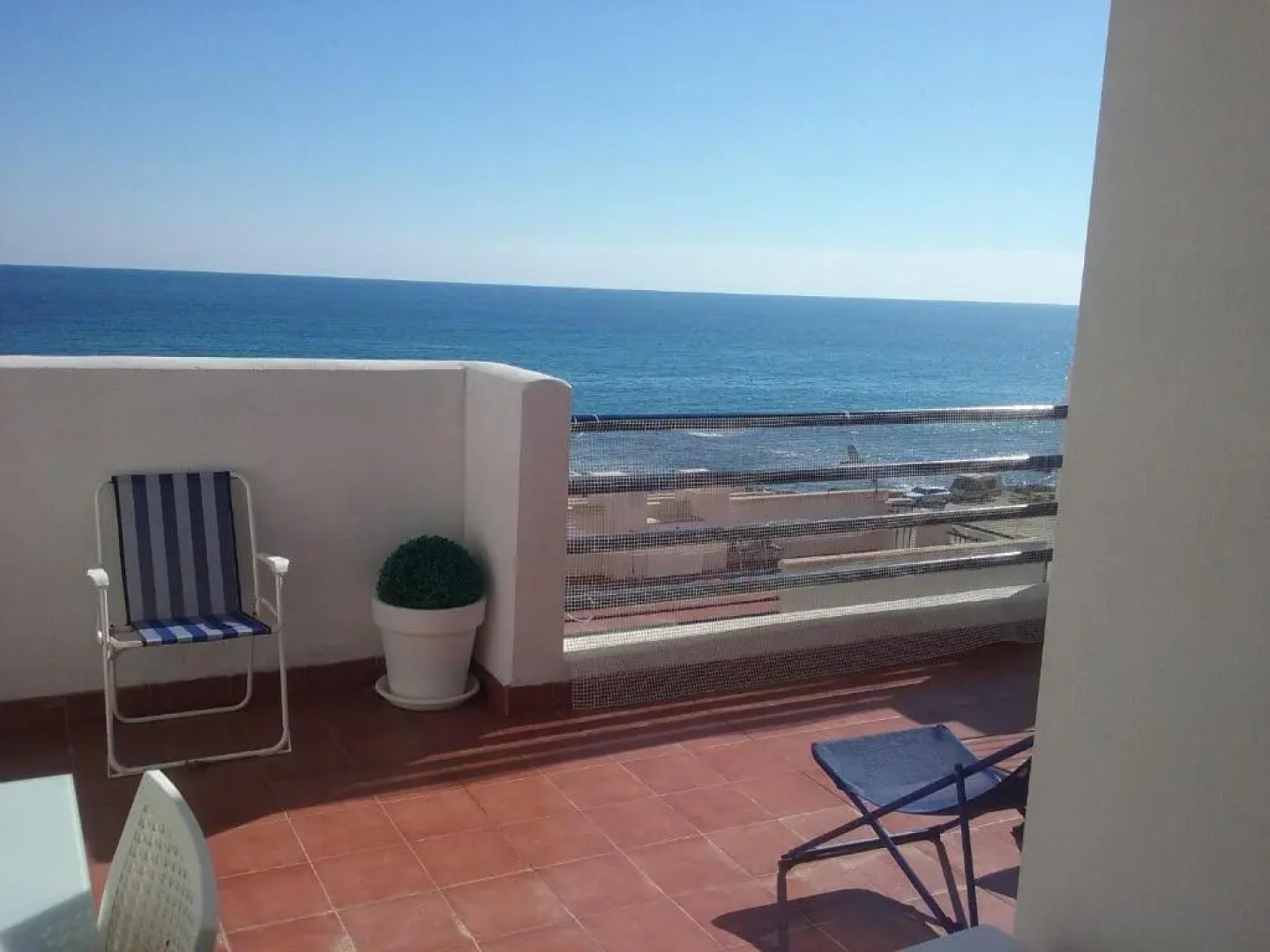 Apartamento Junto Al Mar En La Costa De Almeria
