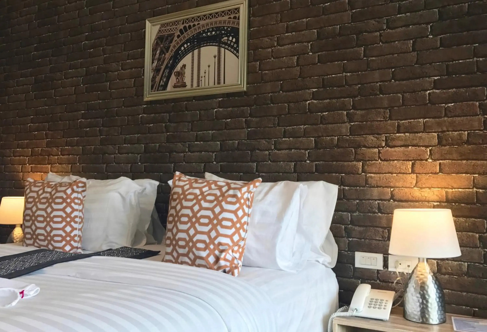 The Tamnan Pattaya Hotel & Resort