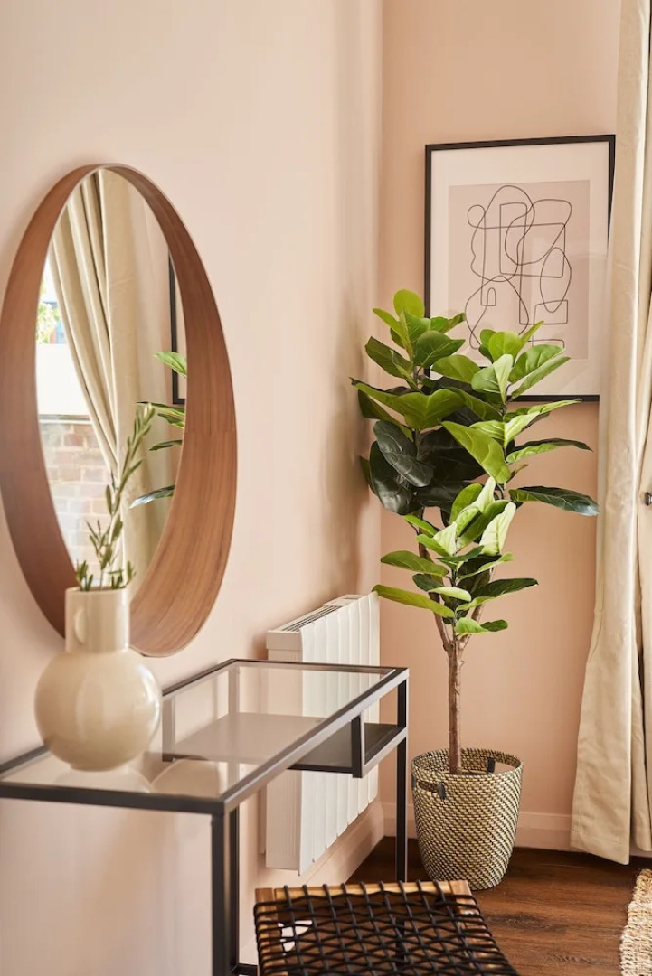 Designer City Centre Apartment