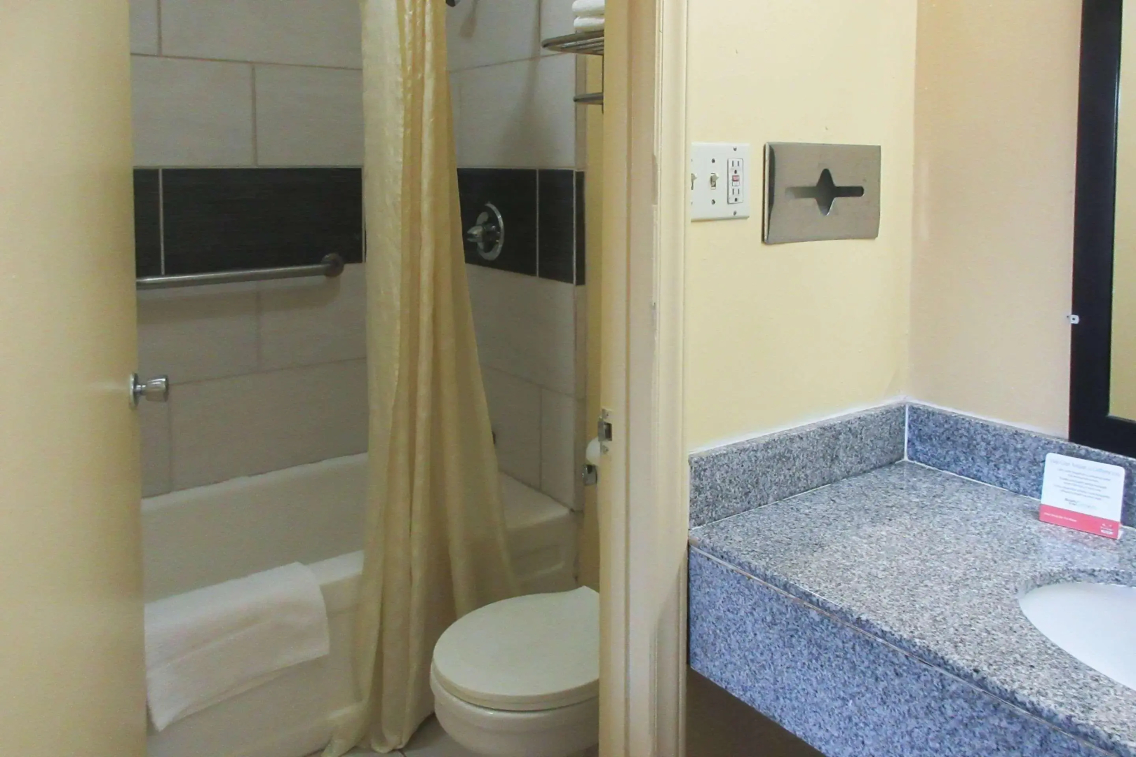 Econo Lodge Charlotte Airport Area