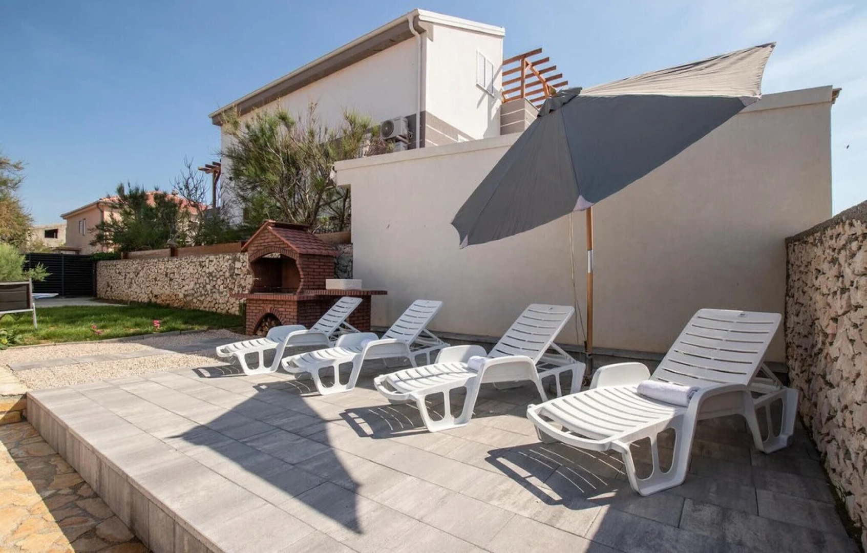 Awesome Home in Razanac With 4 Bedrooms, Wifi and Outdoor Swimming Pool