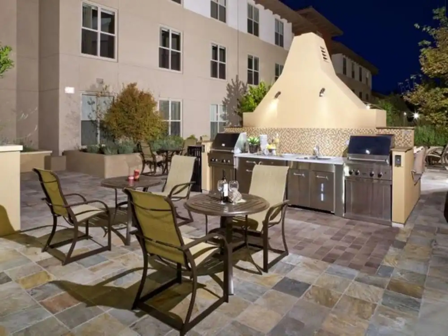 Global Luxury Suites in Walnut Creek
