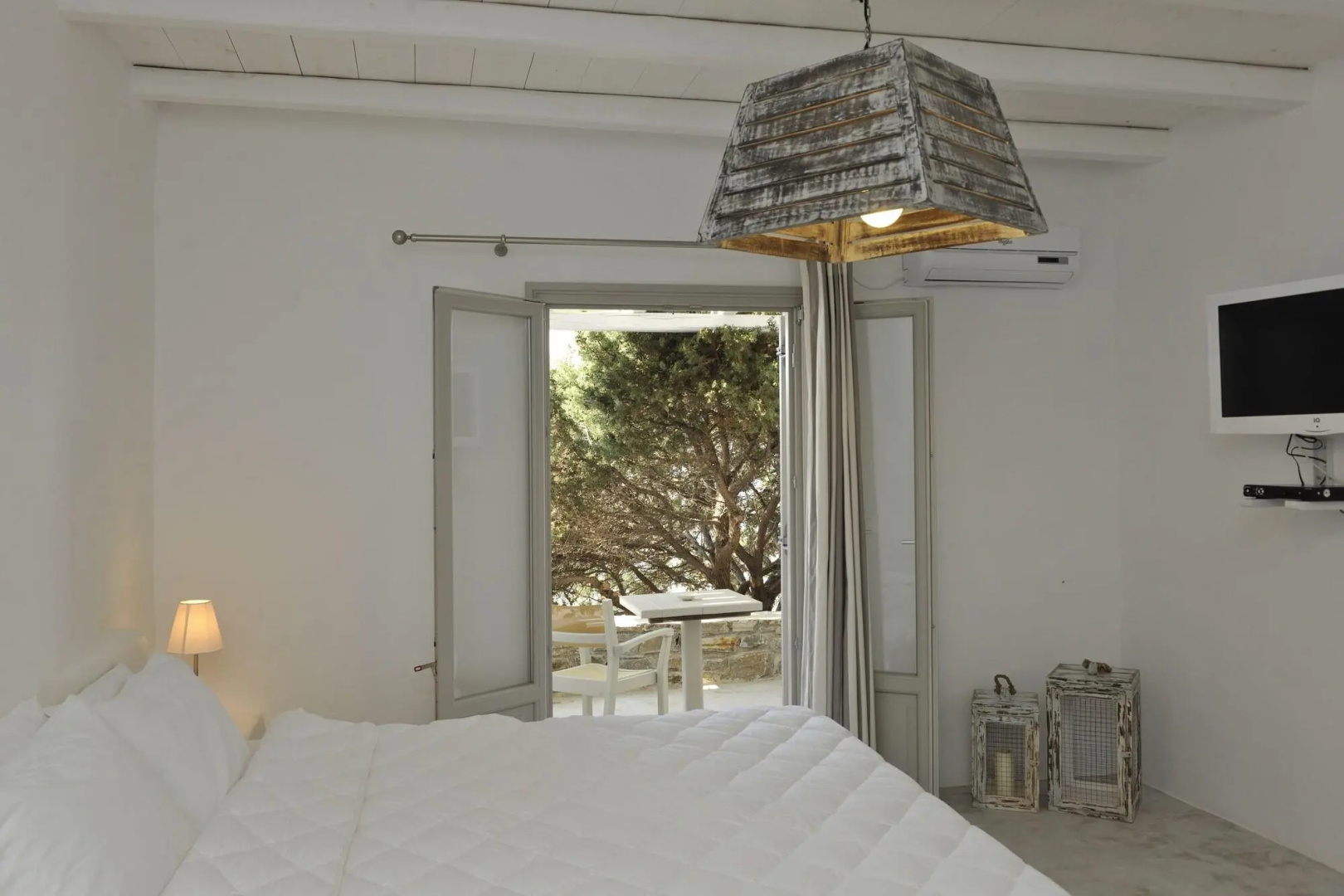 Anemoi Resort