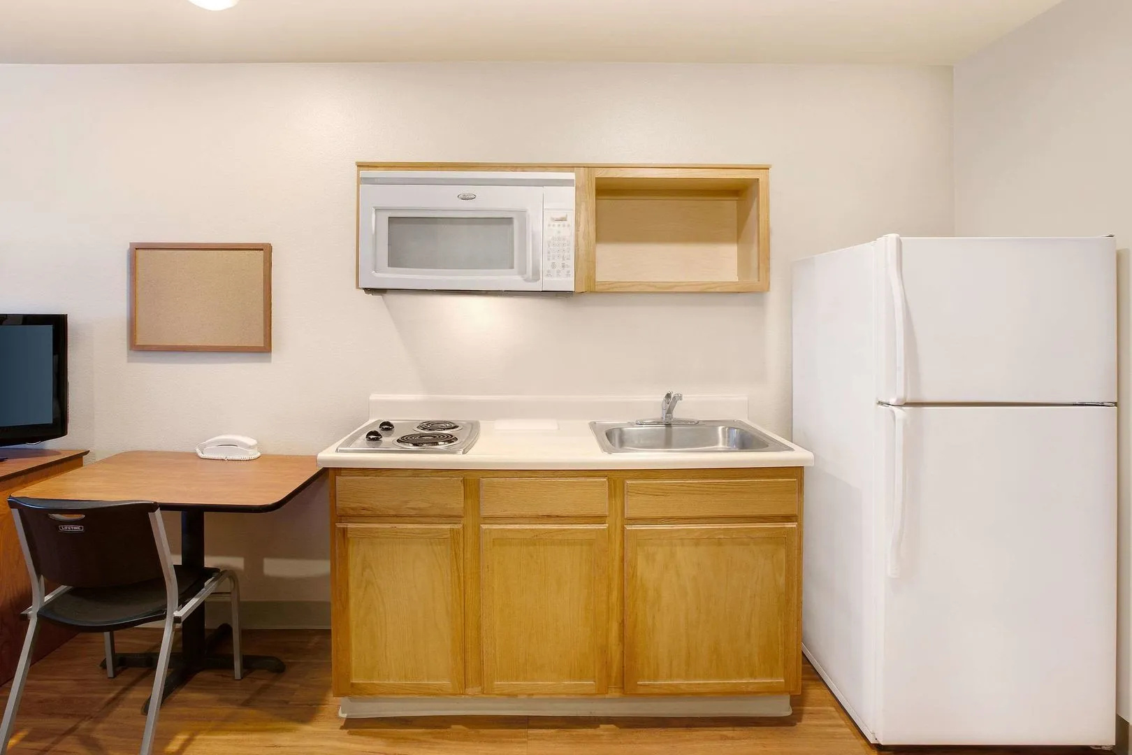 WoodSpring Suites Lake Charles