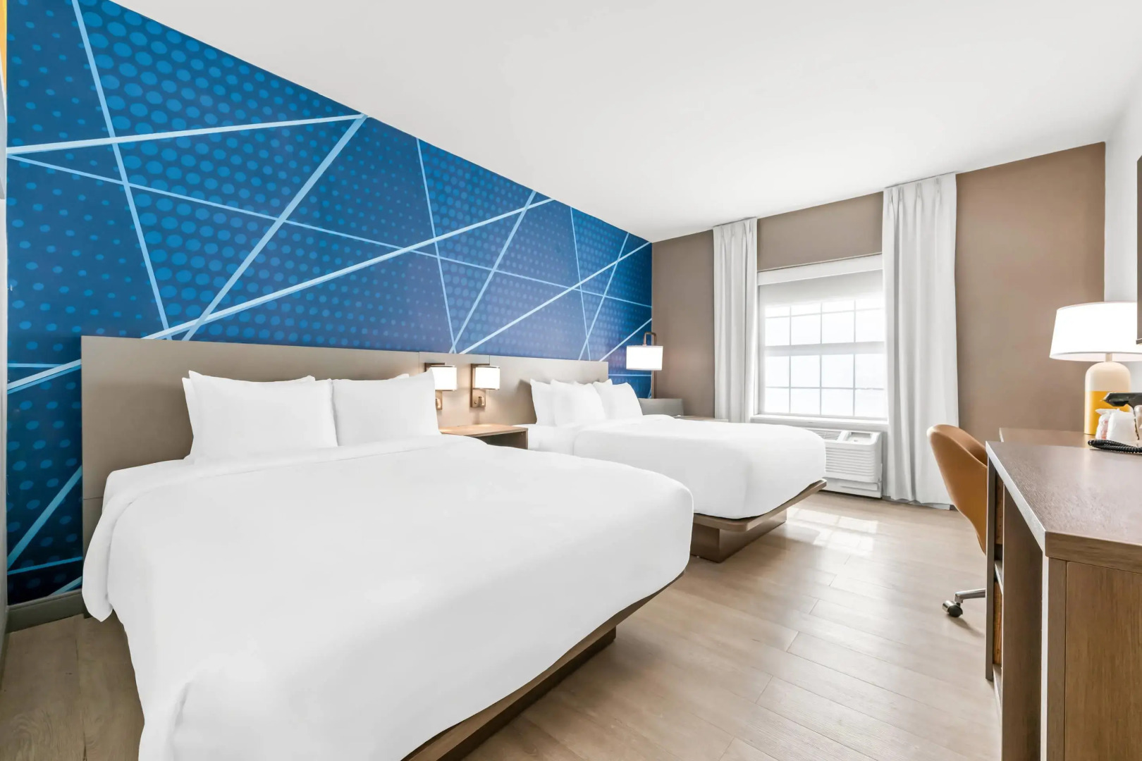 Comfort Inn & Suites River City Decatur