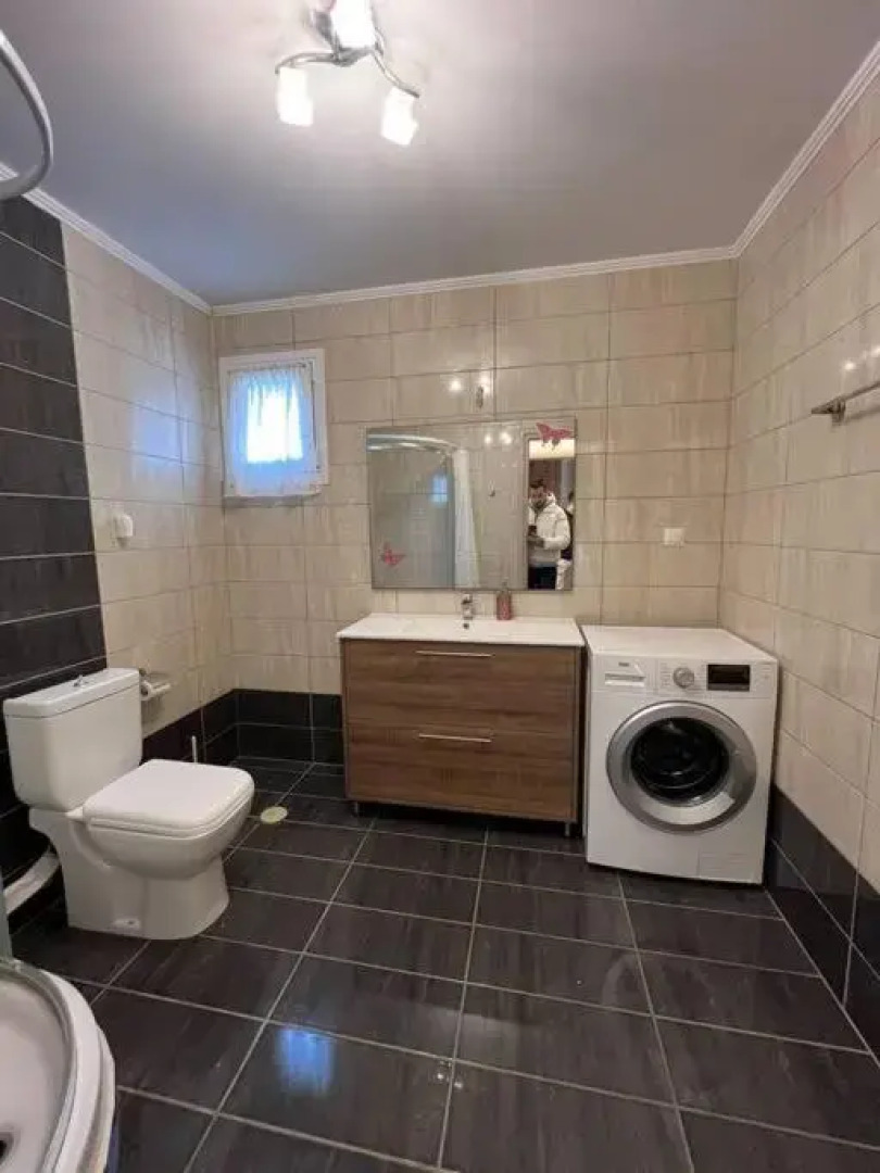 Family Getaway Close the Sea