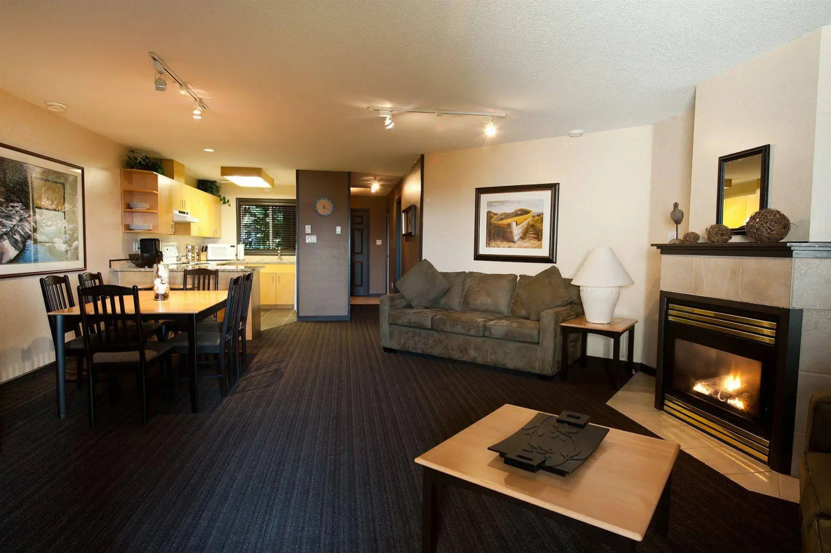 Pacific Shores Resort & Spa