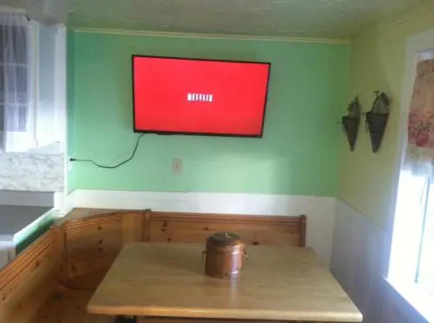 Vista del Lago Lake House and Cottages